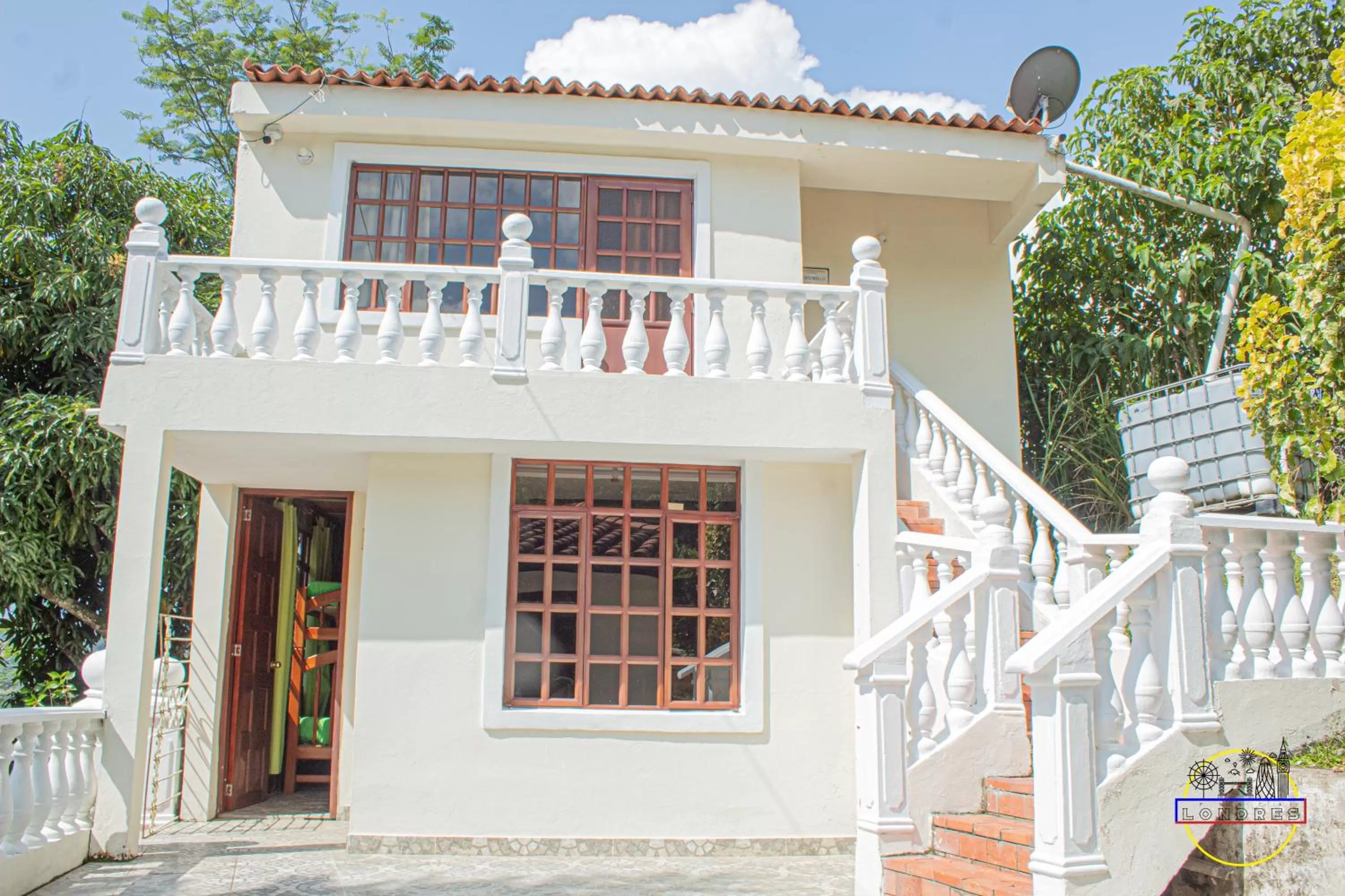 Property building in Hotel Finca Londres