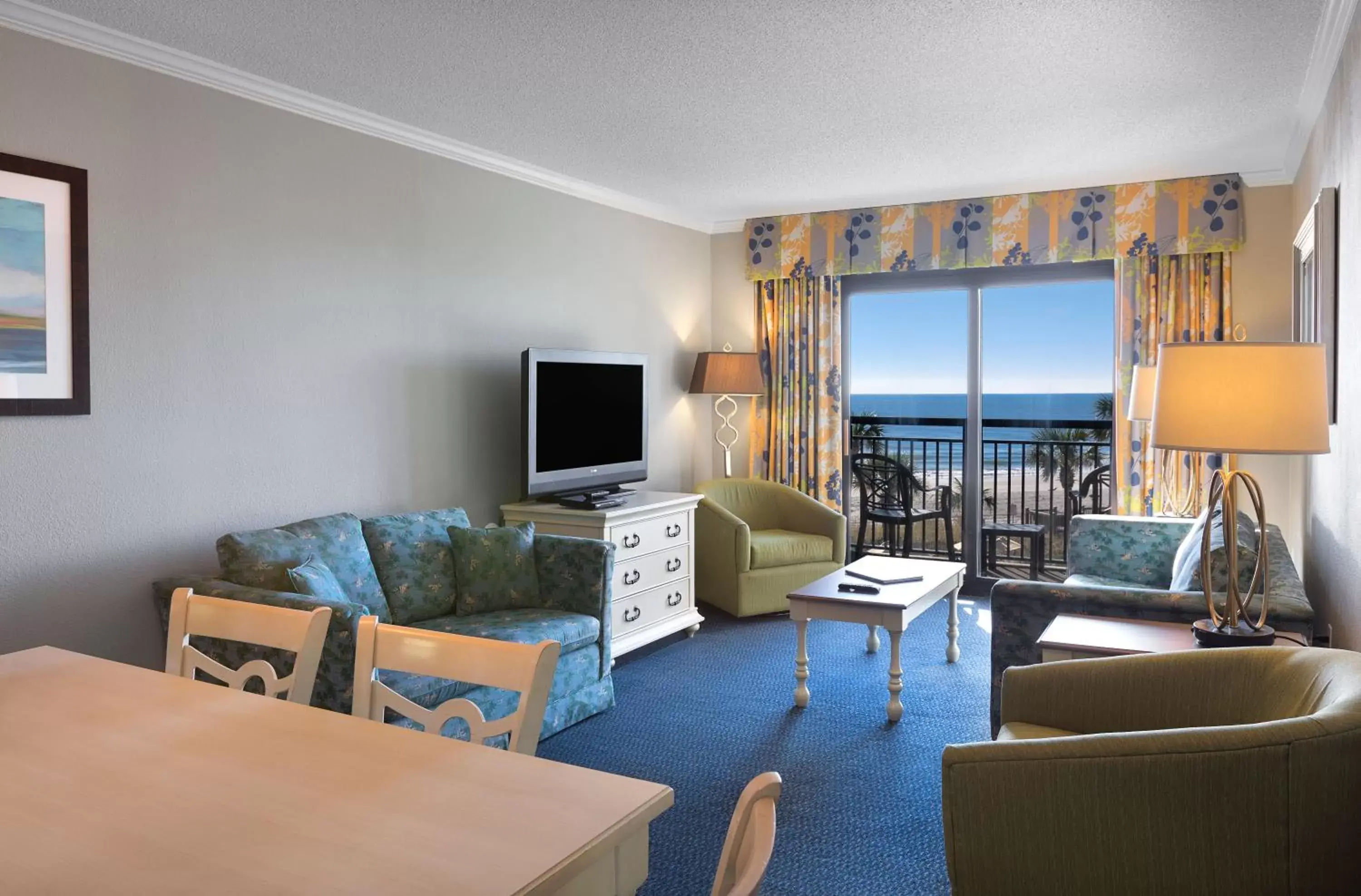 Living room, Seating Area in Ocean Reef Resort