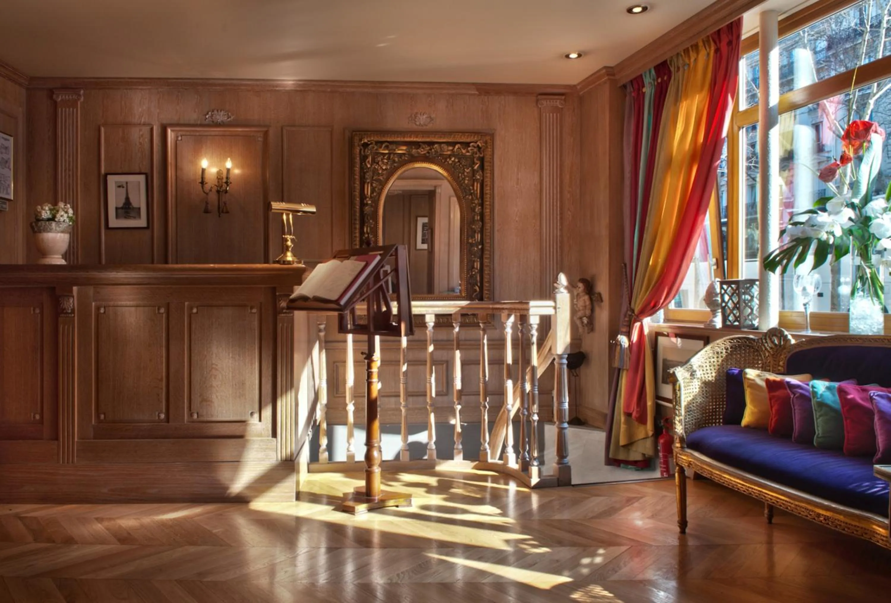 Lobby or reception in Hôtel de la Motte Picquet