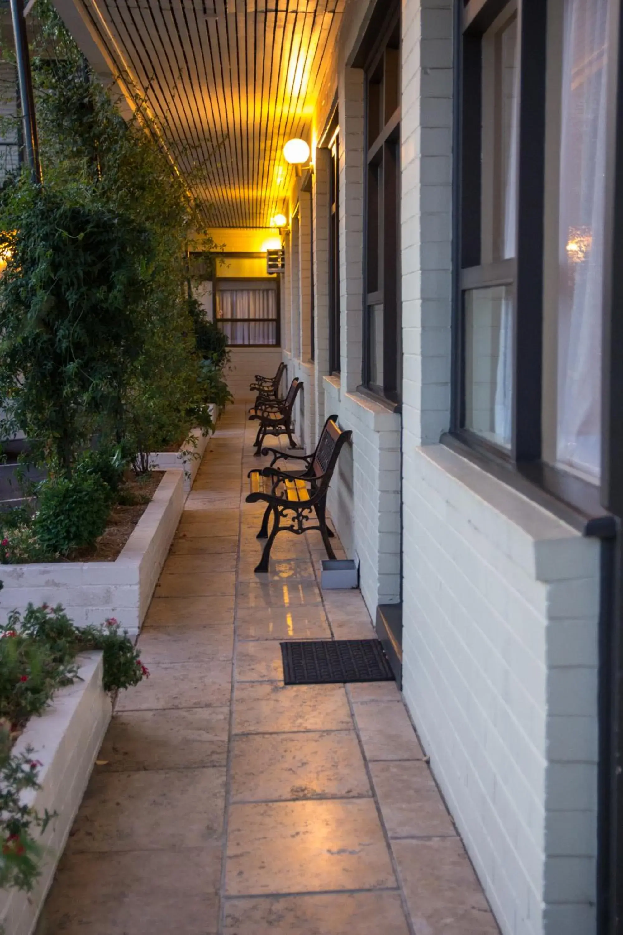 Patio in Bathurst Explorers Motel