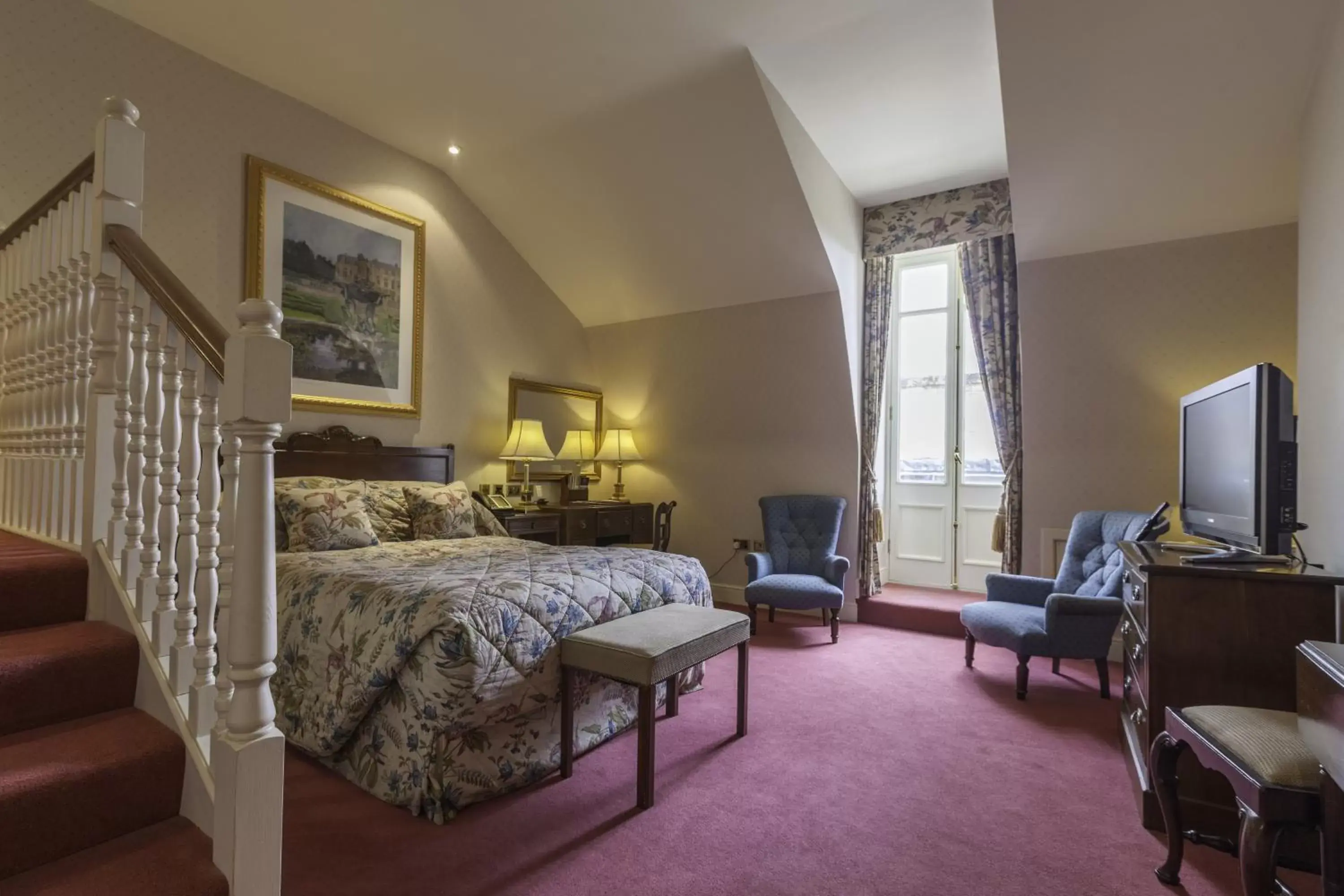 Bedroom in Luton Hoo Hotel, Golf and Spa