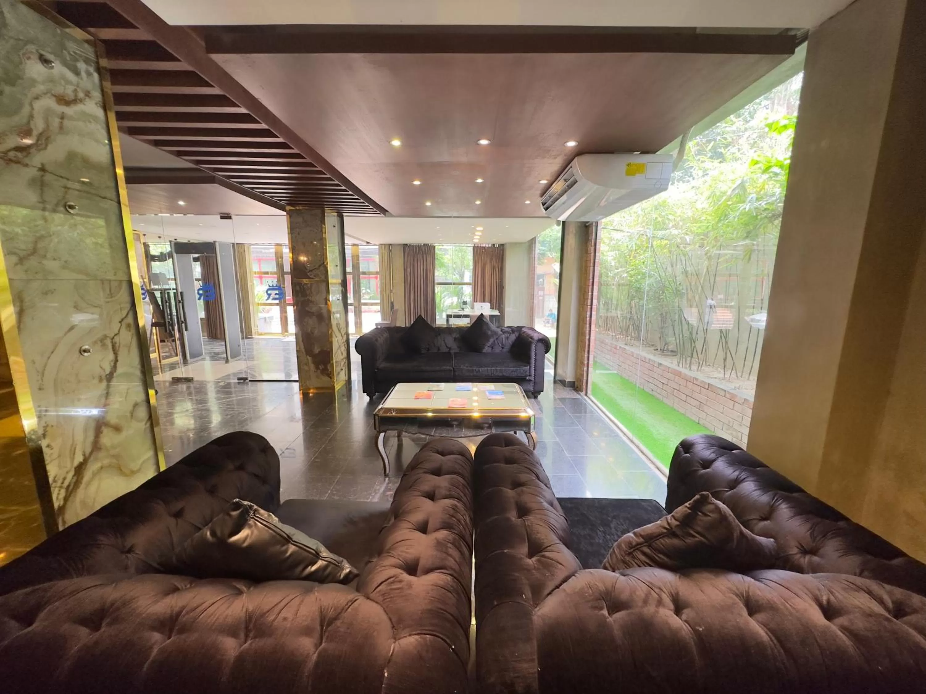 Lobby or reception in The Elite Residence Dhaka