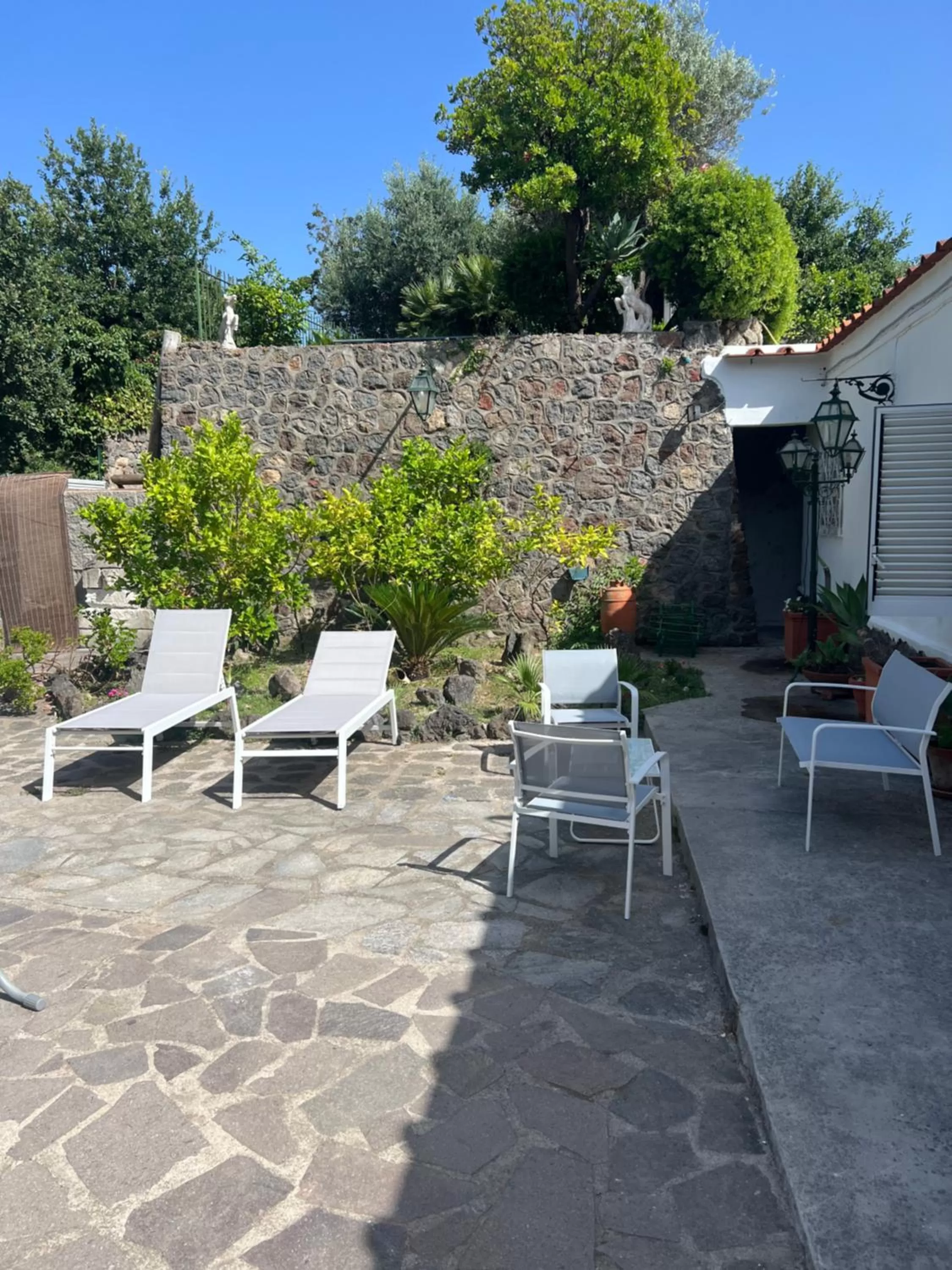 Inner courtyard view in Blu Panorama