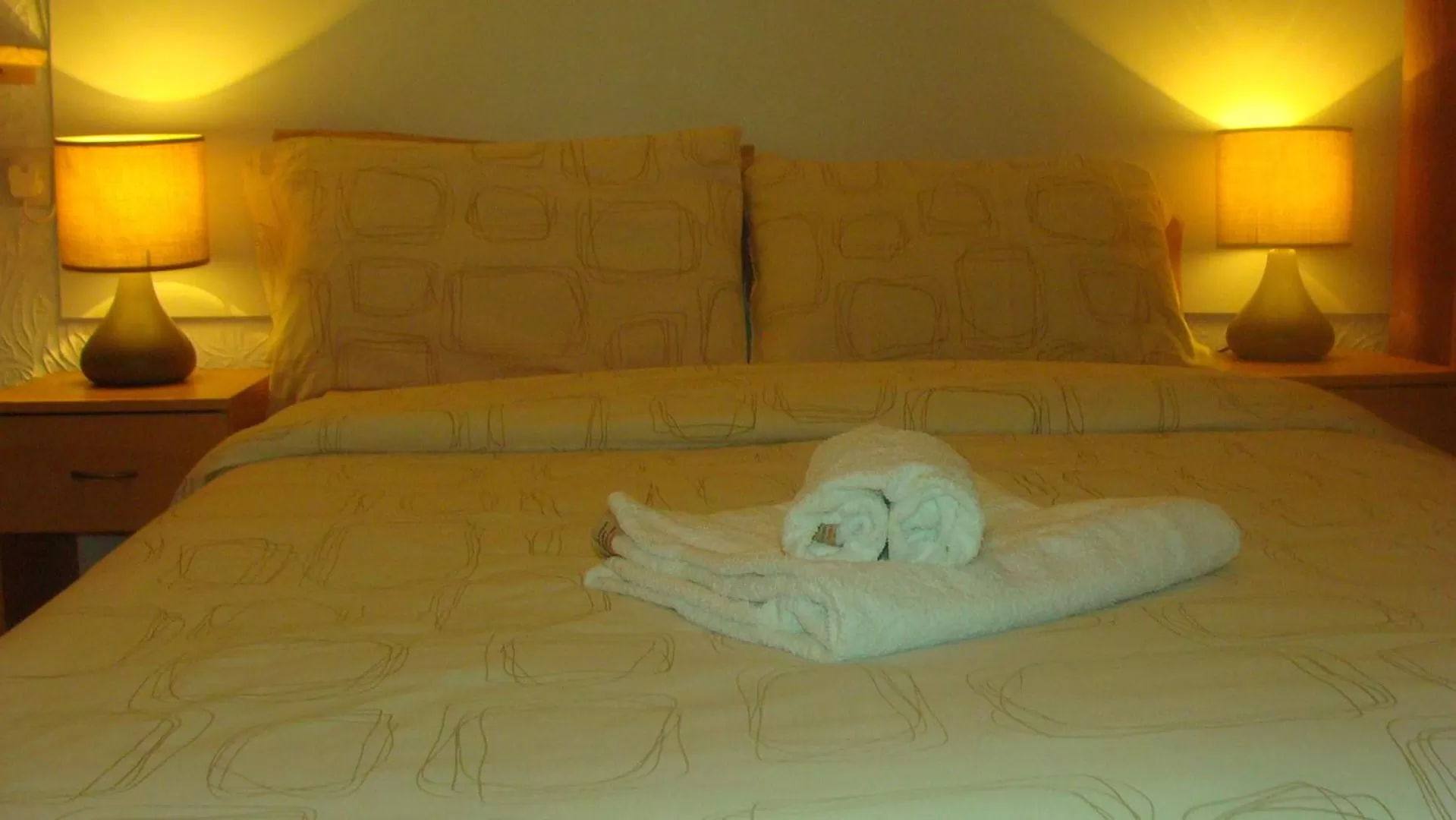 Bed in Wilsons Hotel - Blackpool Tower View