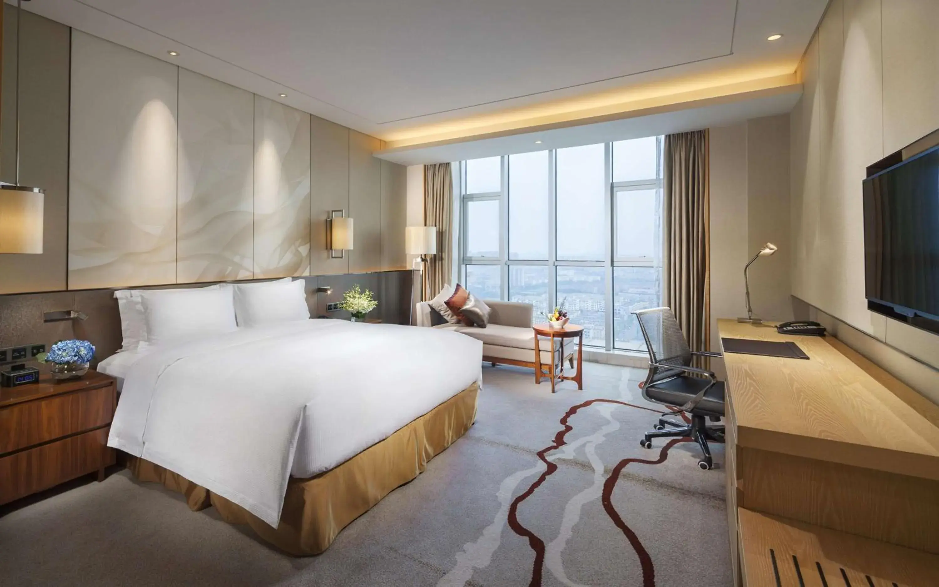 Bedroom in DoubleTree by Hilton Hotel Qingdao-Jimo Ancient City