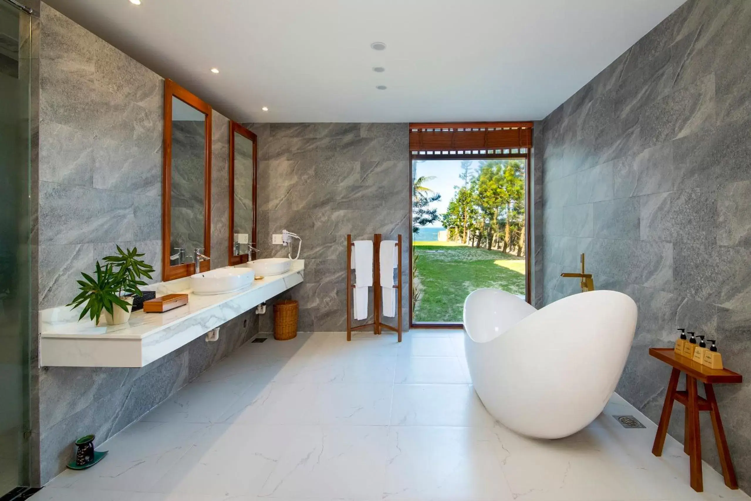 Bath, Bathroom in Palm Garden Beach Resort & Spa