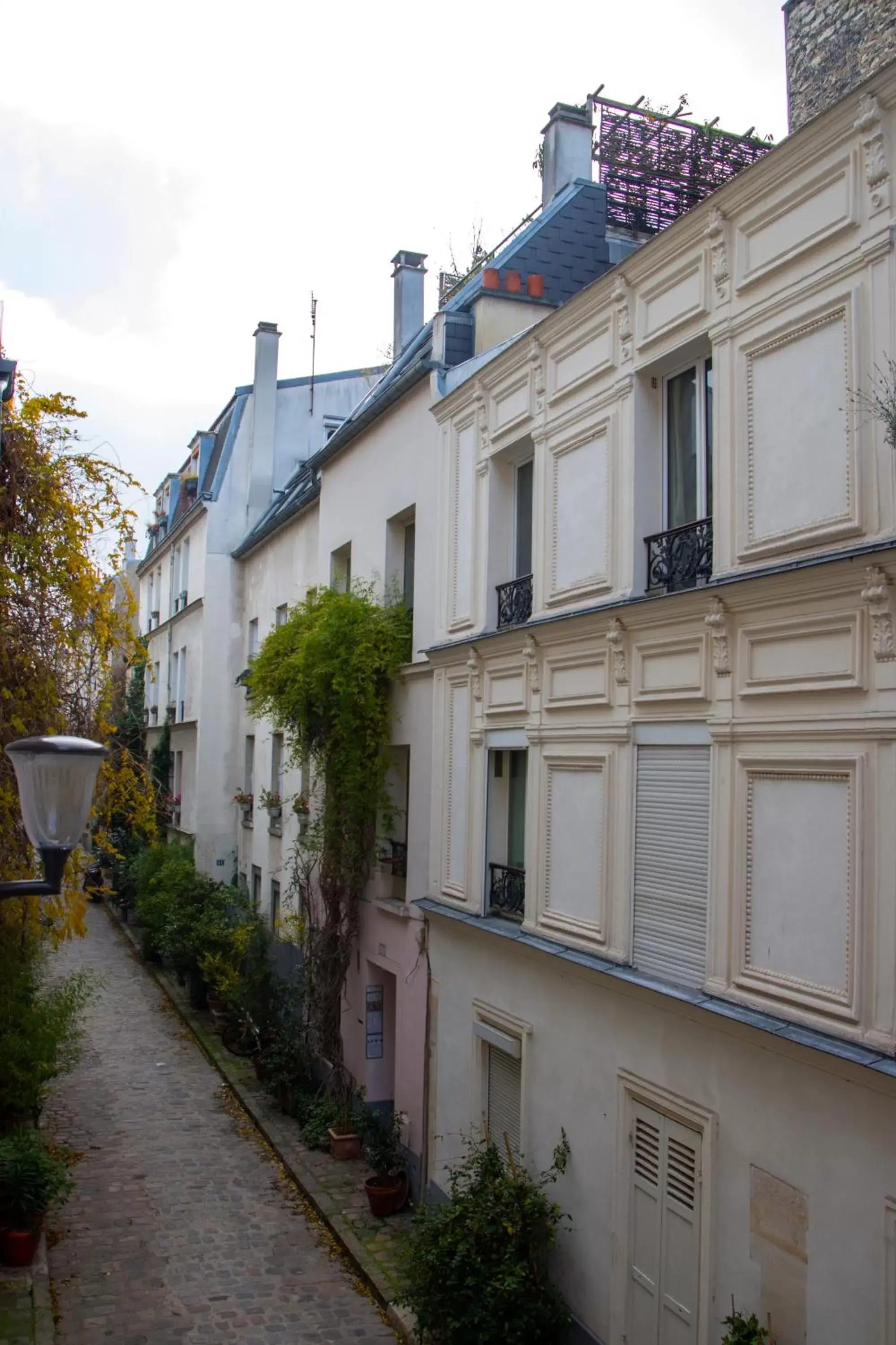 Street view in 55 Hôtel Montparnasse