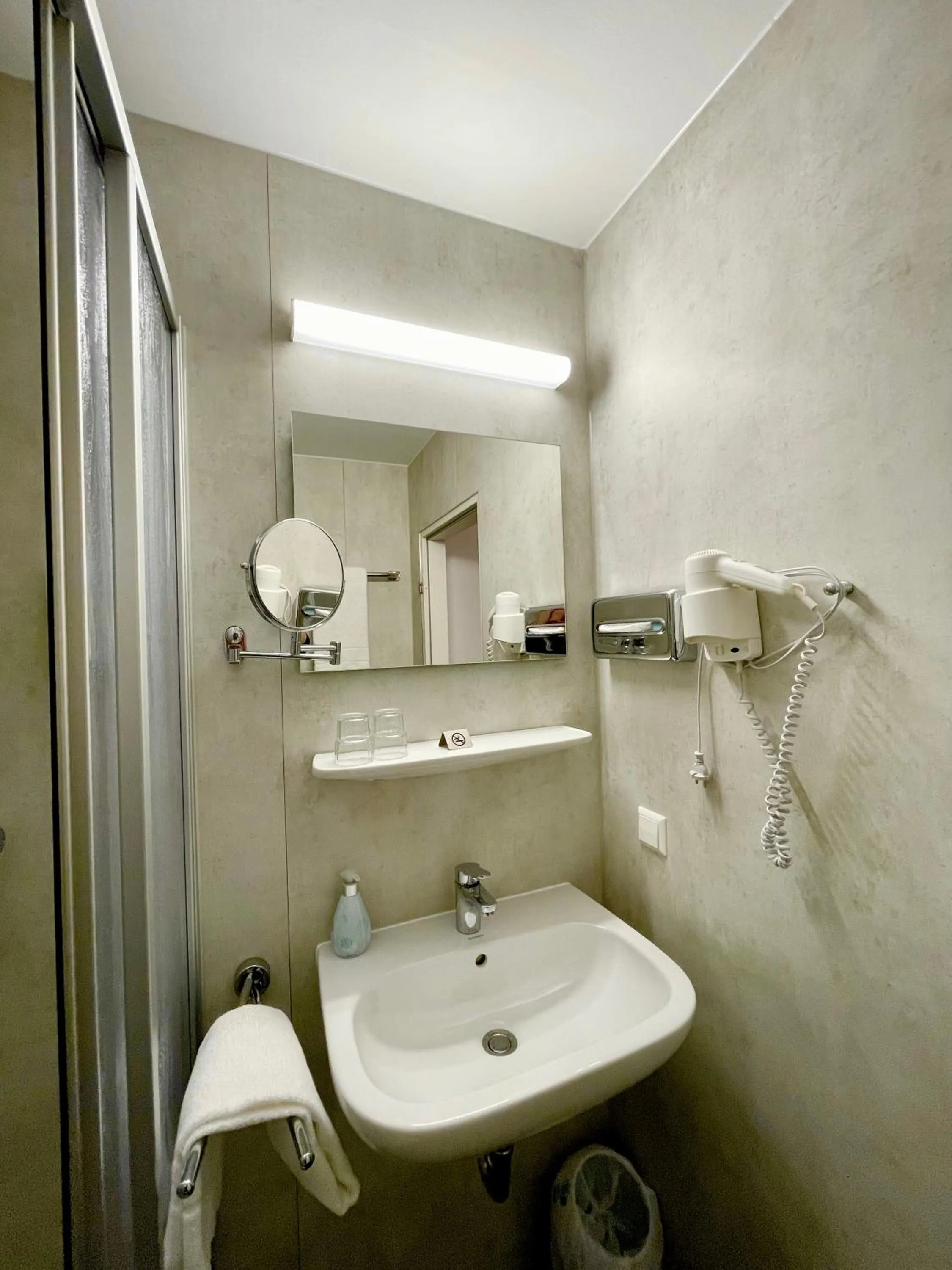 Bathroom in Businesshotel Berlin