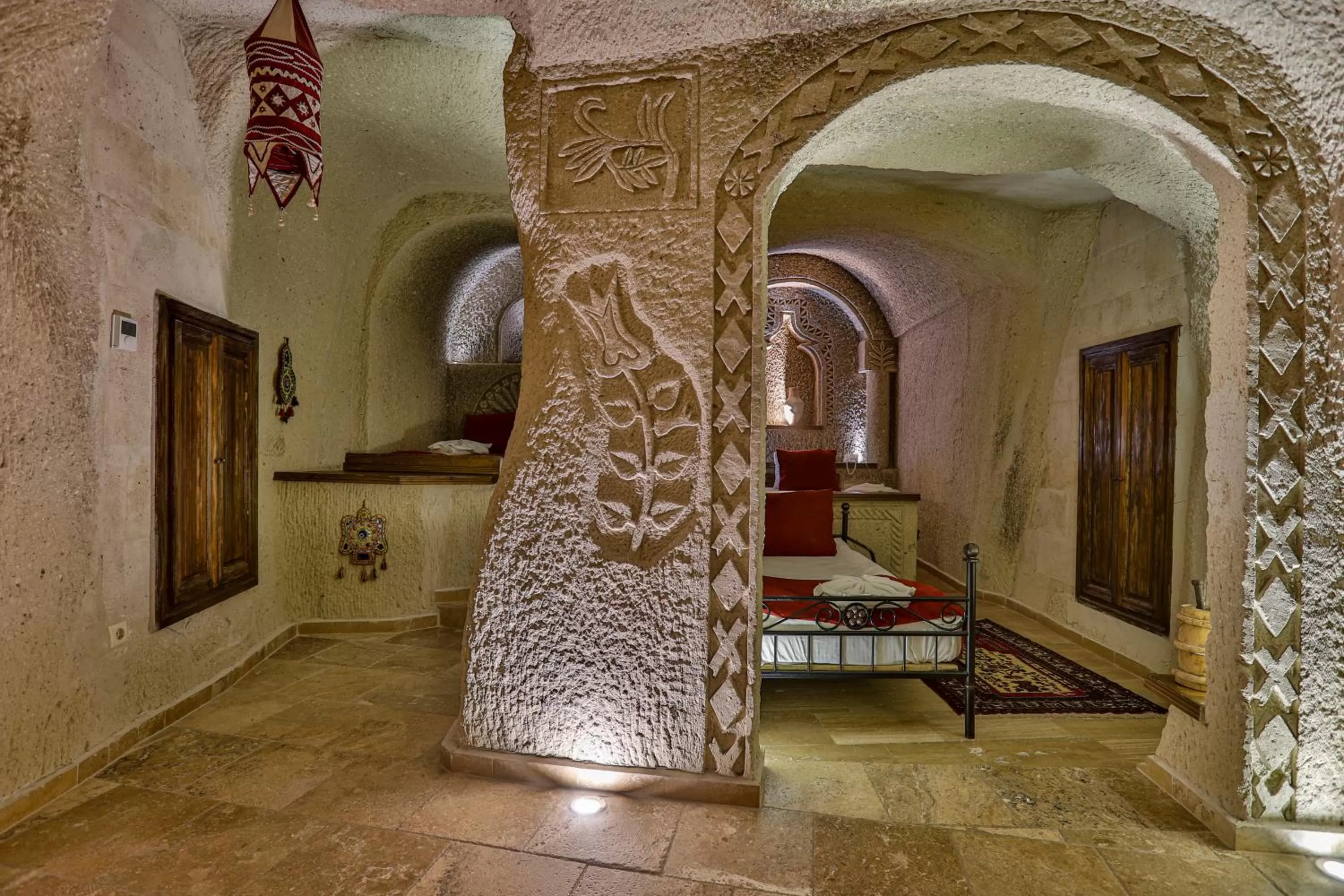 Bedroom, Bed in Hidden Cave Hotel