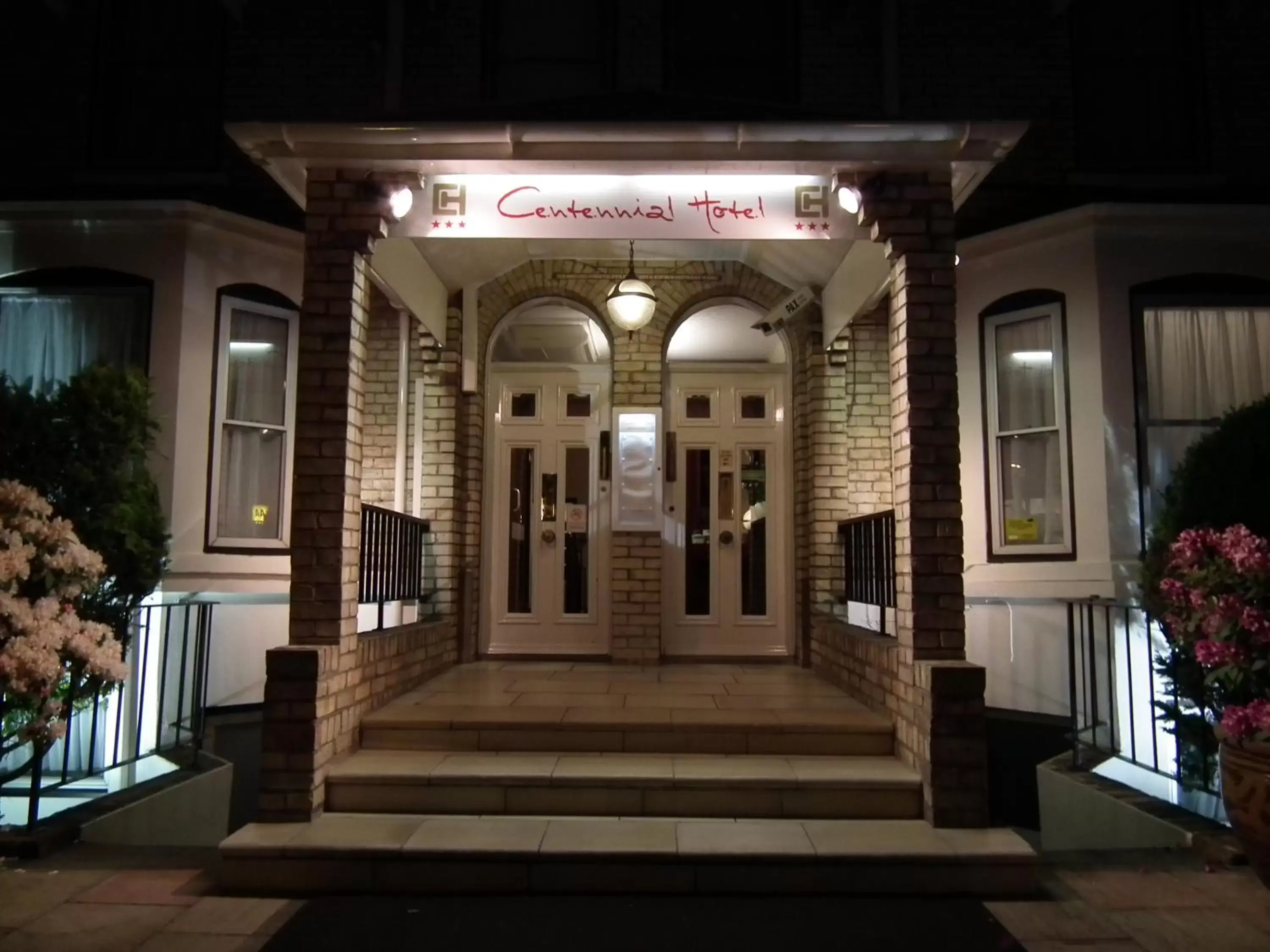 Facade/entrance in Centennial Hotel