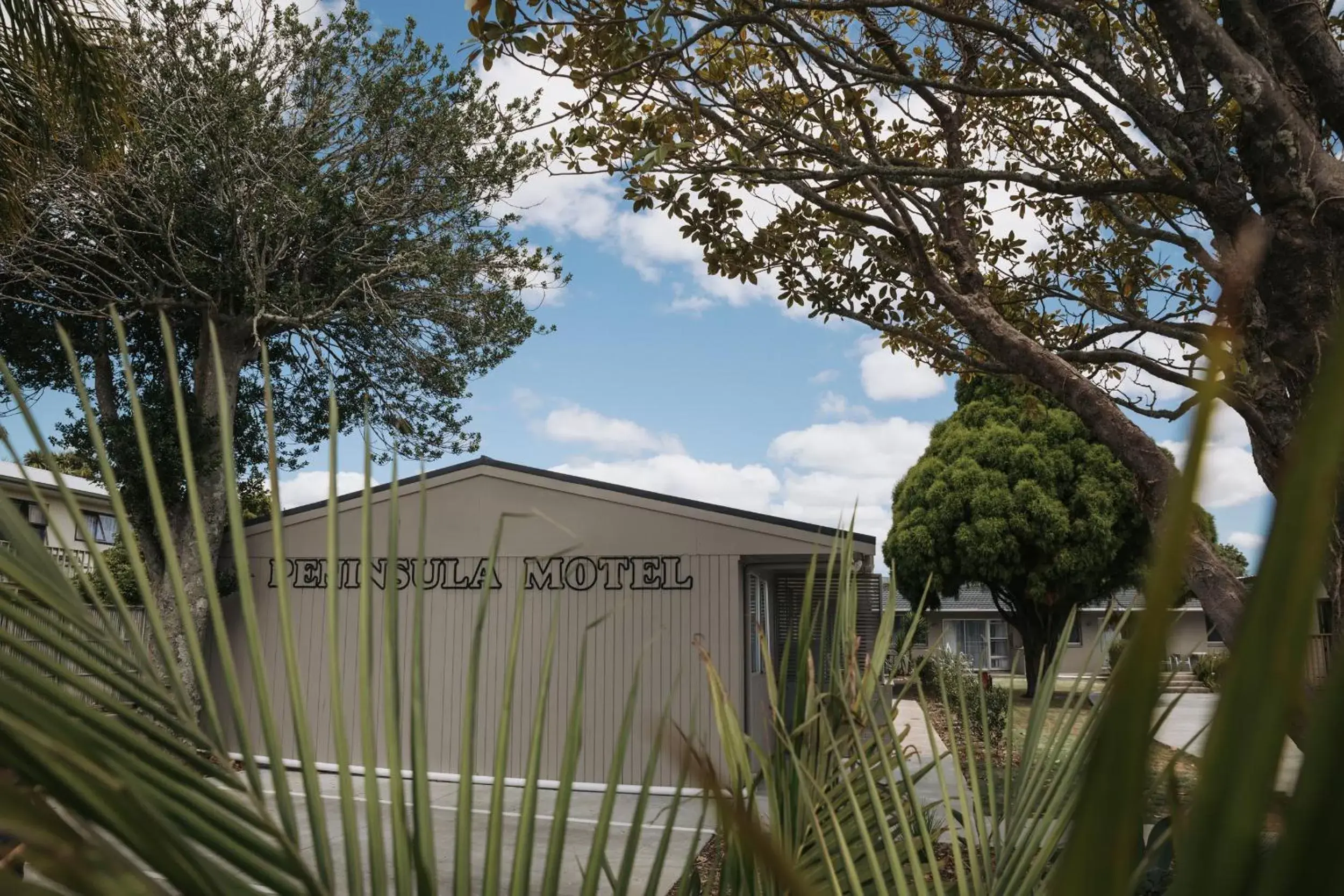 Property Building in Peninsula Motel