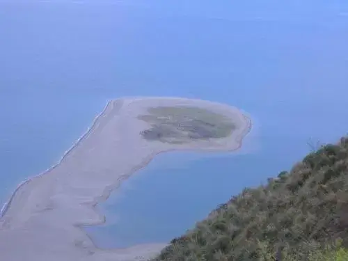 Bird's-eye View in Mare Blu