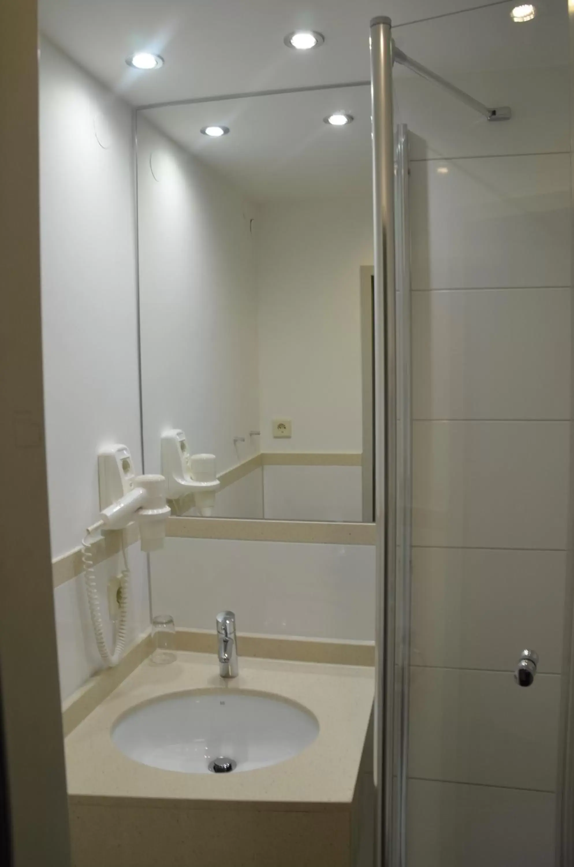 Bathroom in Hotel Amba