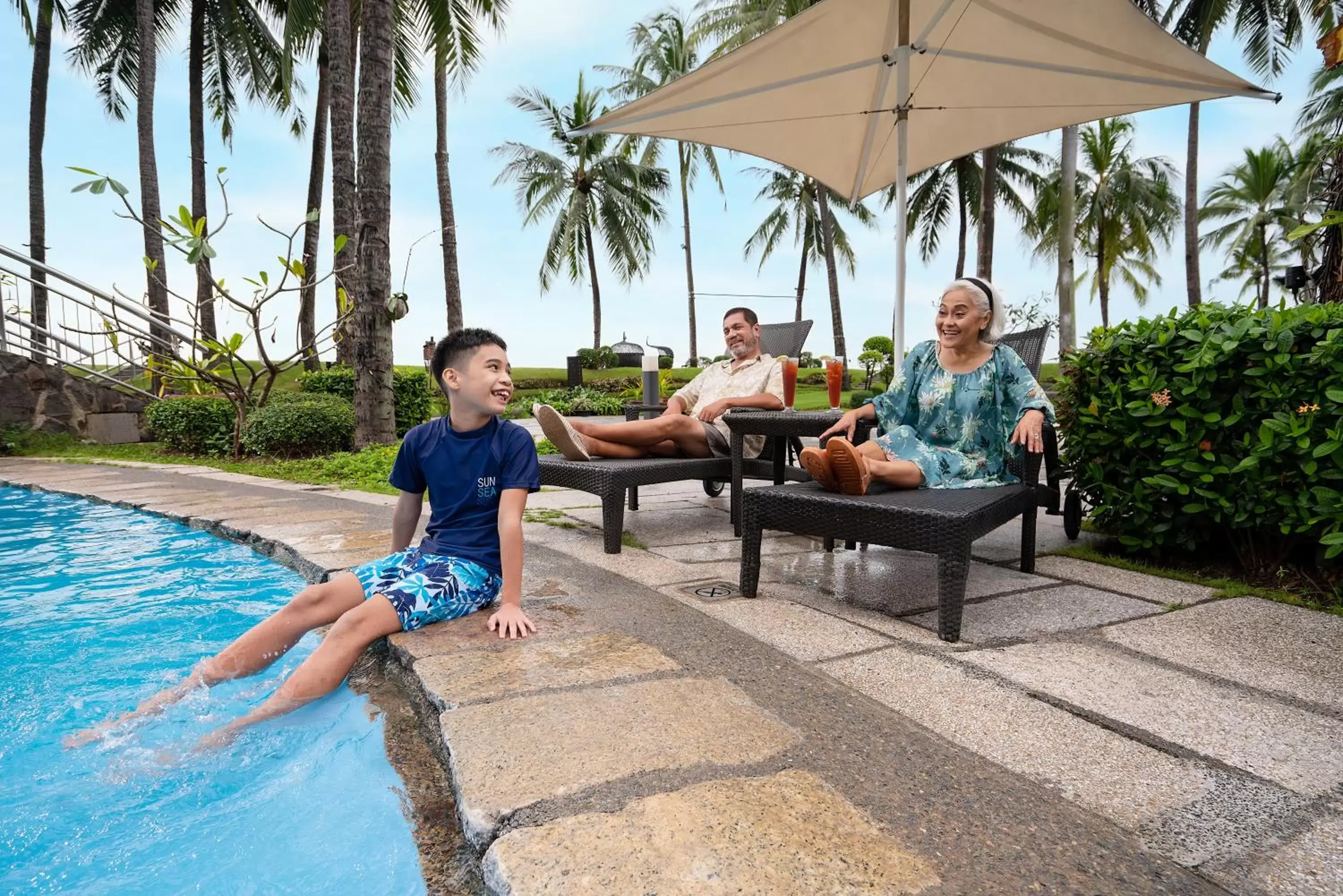 People, Swimming Pool in Sofitel Philippine Plaza Manila