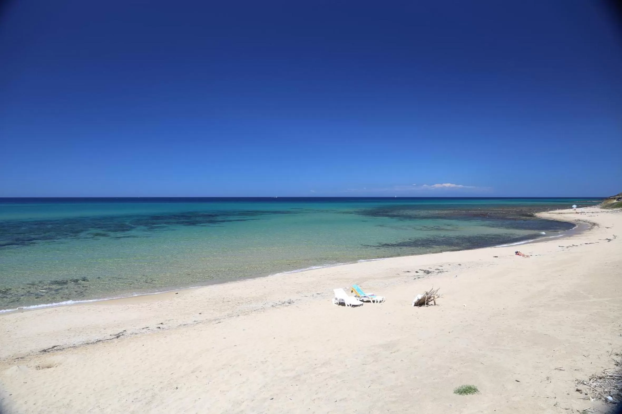 Beach in La Fortezza casa vacanze & appartament