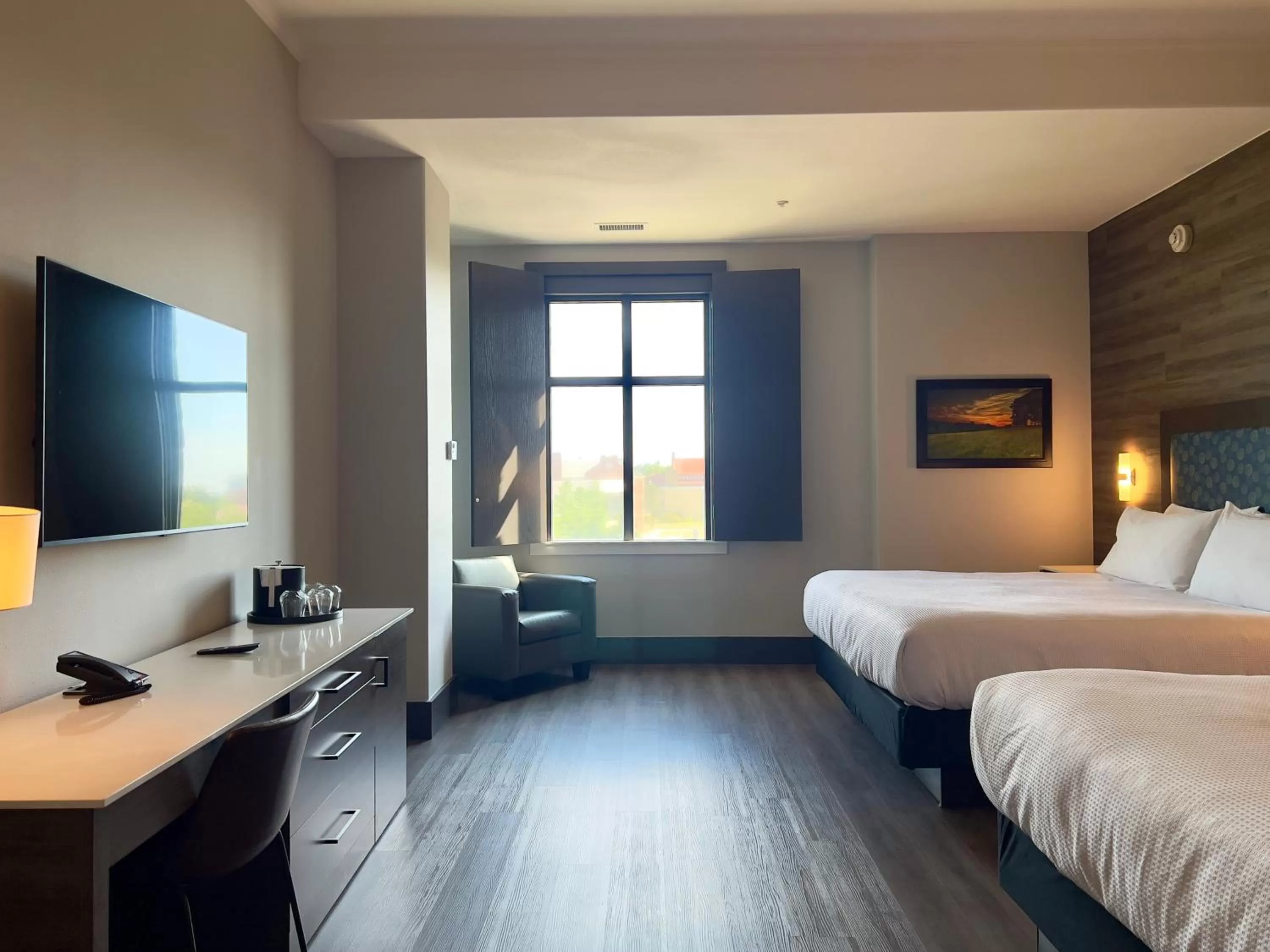 Bedroom, Bed in The Oread Lawrence, Tapestry Collection by Hilton