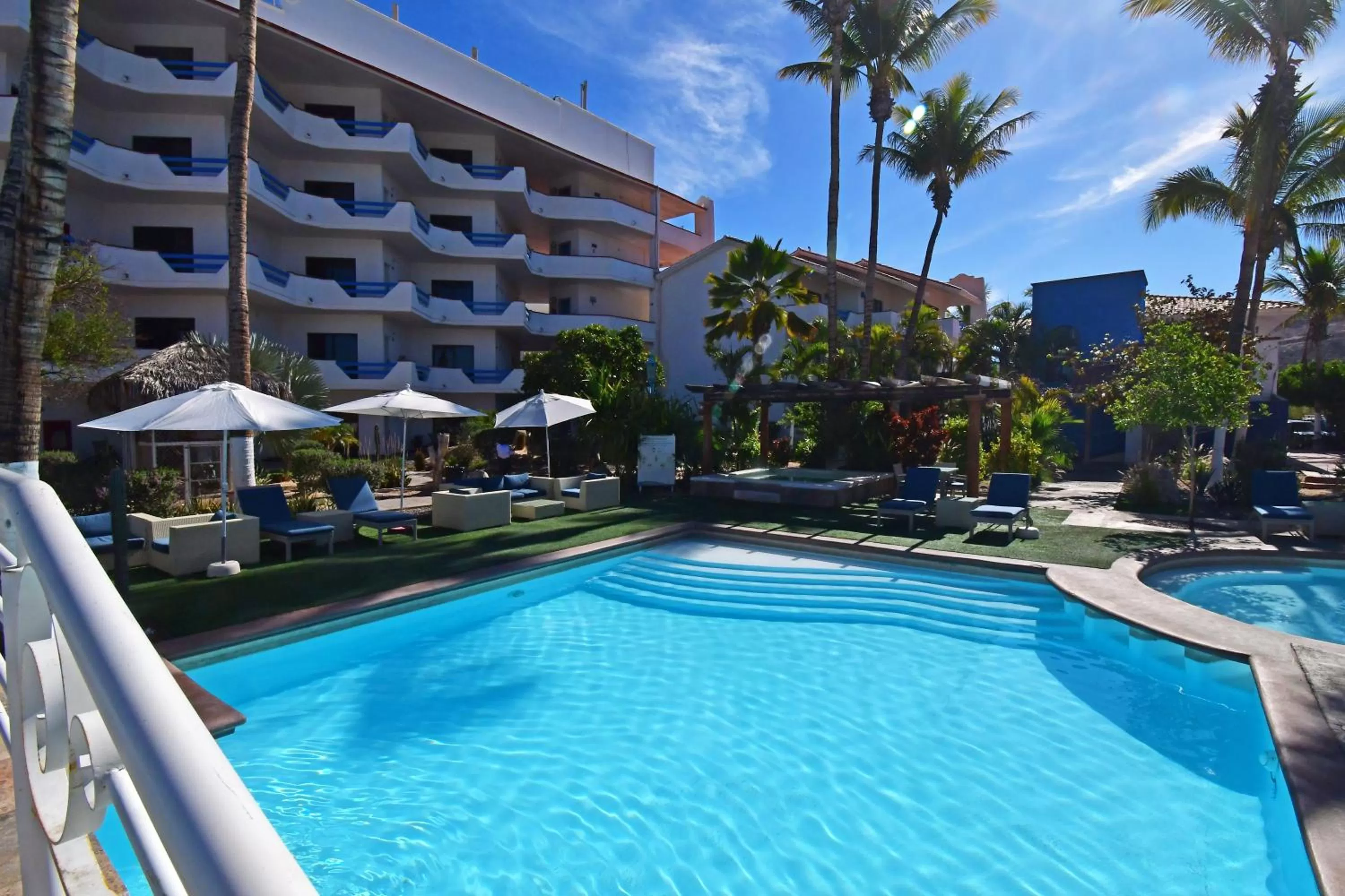 Swimming pool in The Westmarine Waterfront Hotel