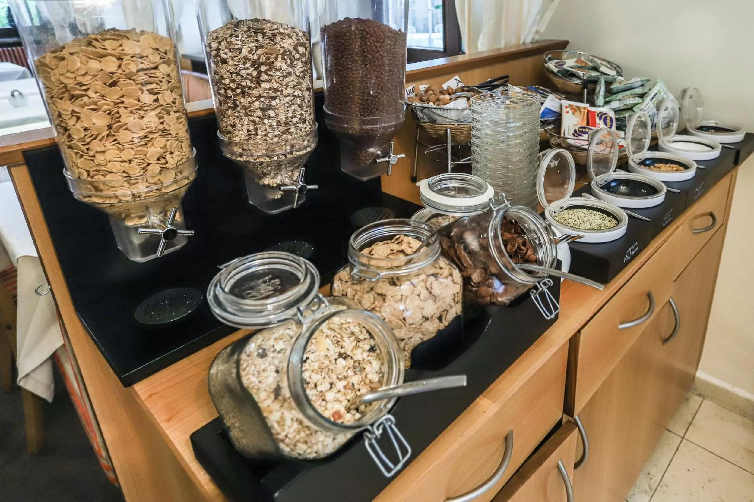 Continental breakfast in Hotel Villa Groff