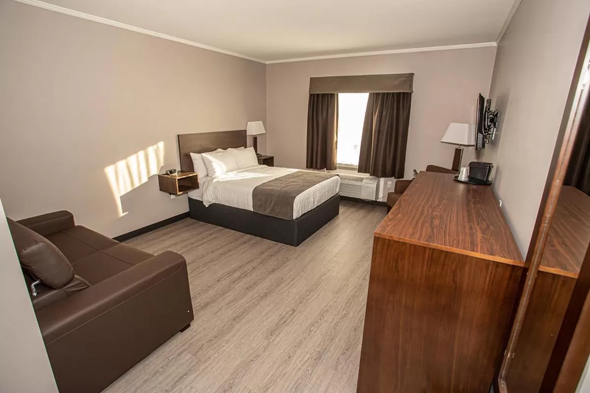 Rivers Blue Crescent Hotel