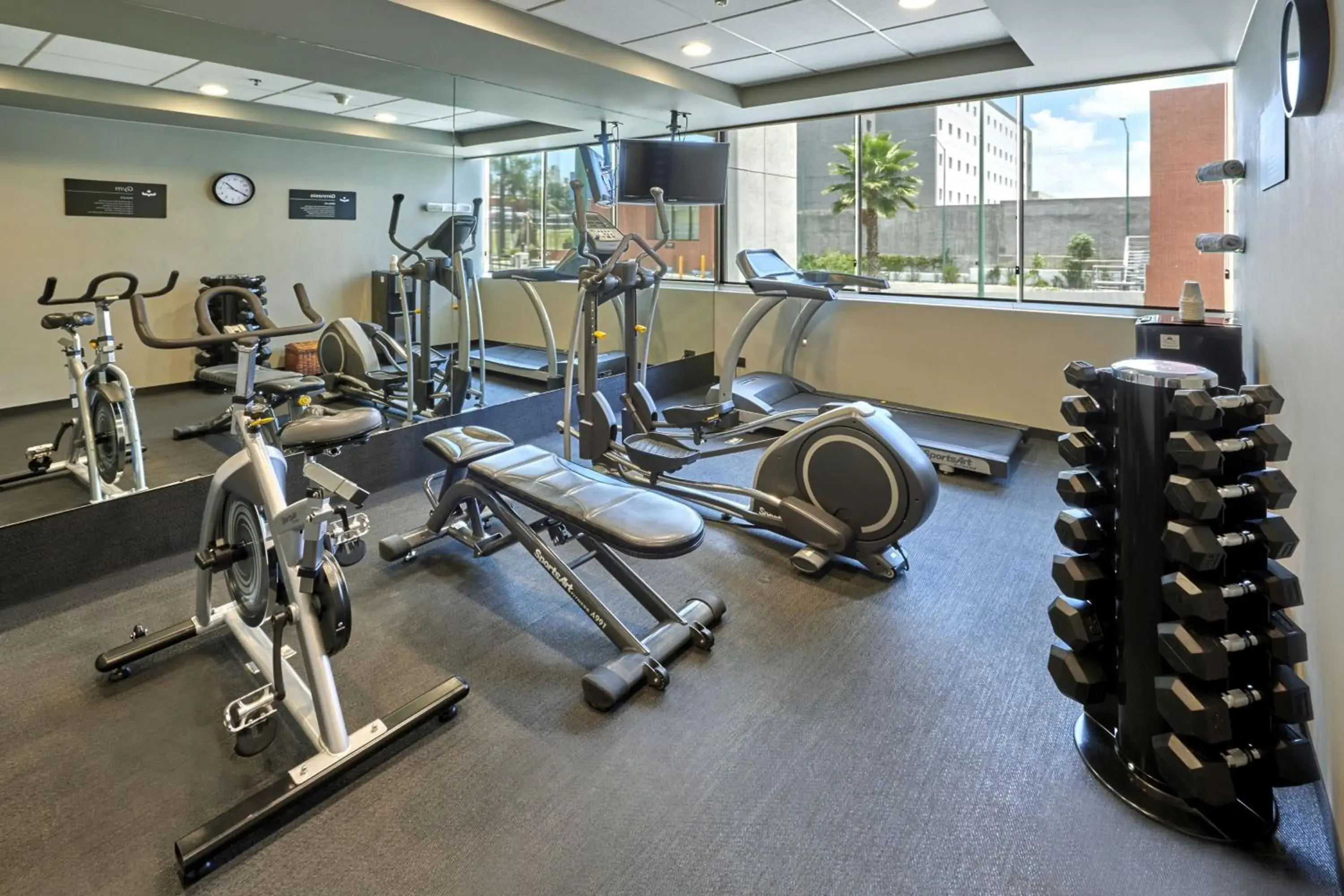 Fitness centre/facilities, Fitness Center/Facilities in City Express by Marriott Irapuato Norte