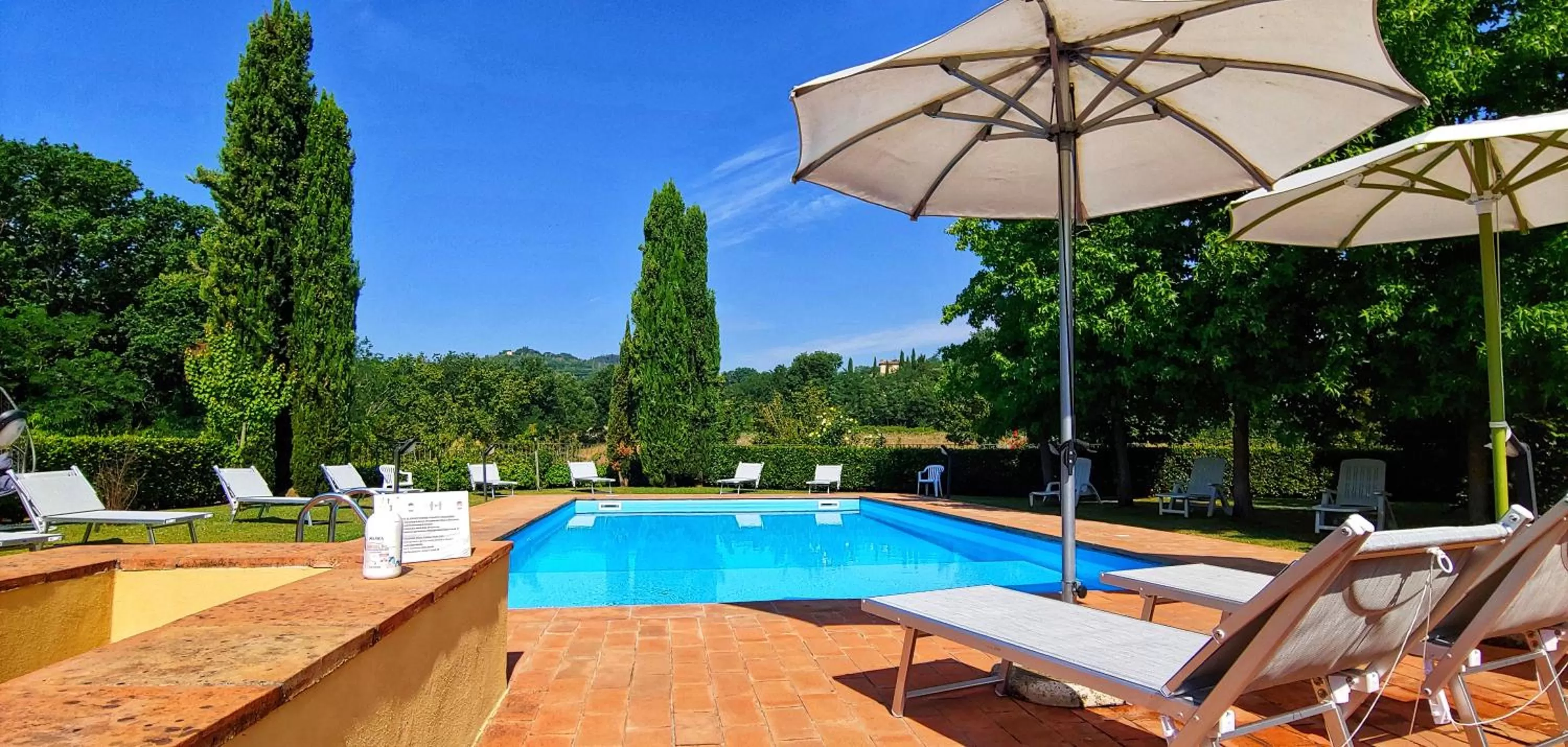 Swimming pool in Torrebianca Tuscany