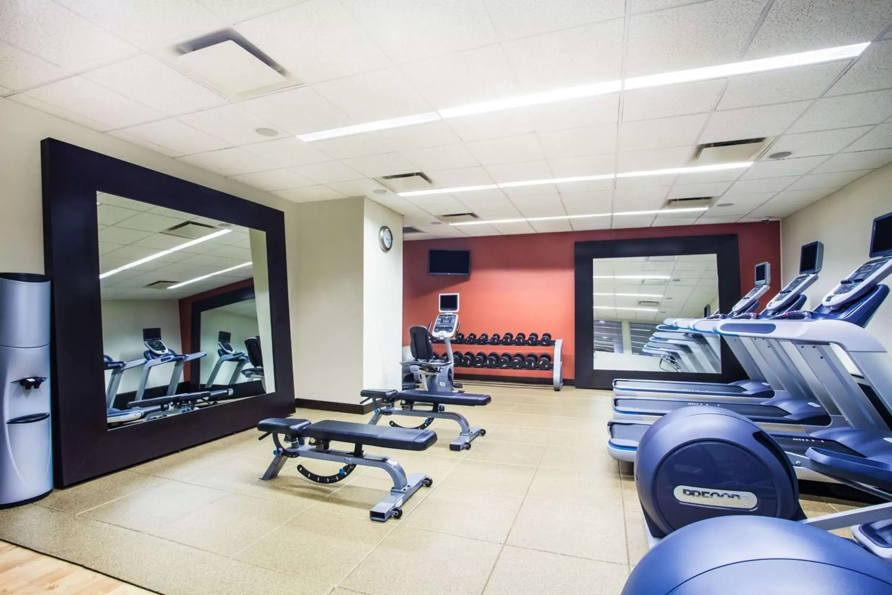 Fitness centre/facilities, Fitness Center/Facilities in Hilton Garden Inn West 35th Street