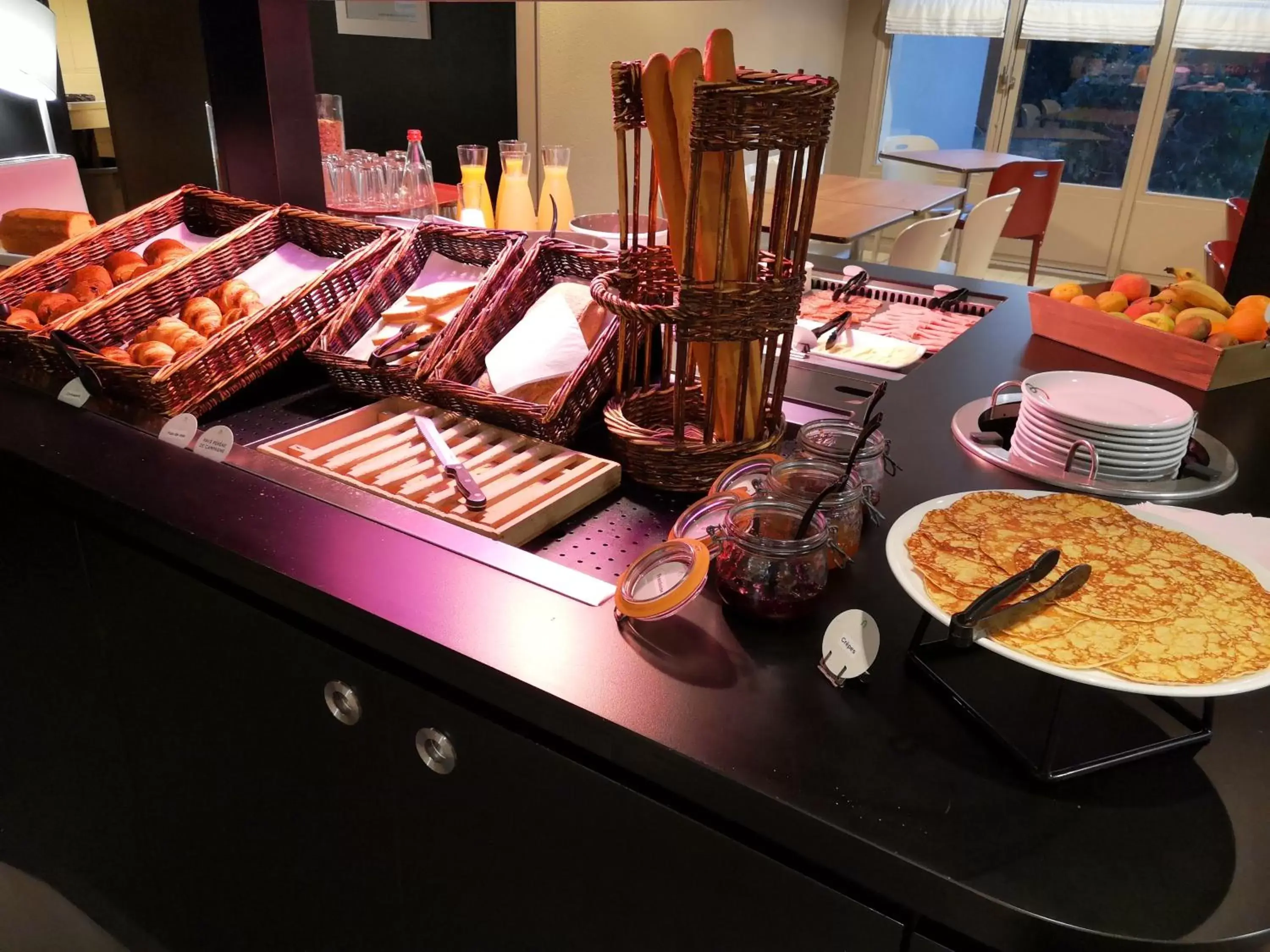 Breakfast in Campanile Angers Ouest - Beaucouzé Breakfast in Campanile Angers Ouest - Beaucouzé