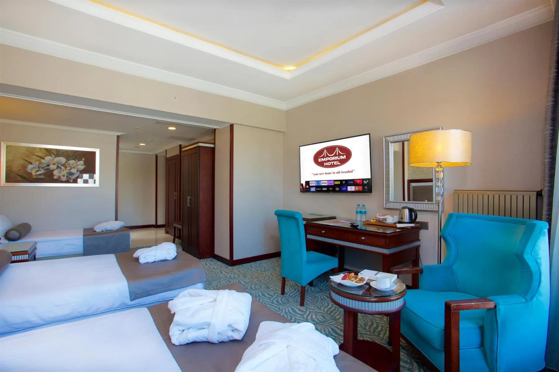 Bed in Emporium Hotel