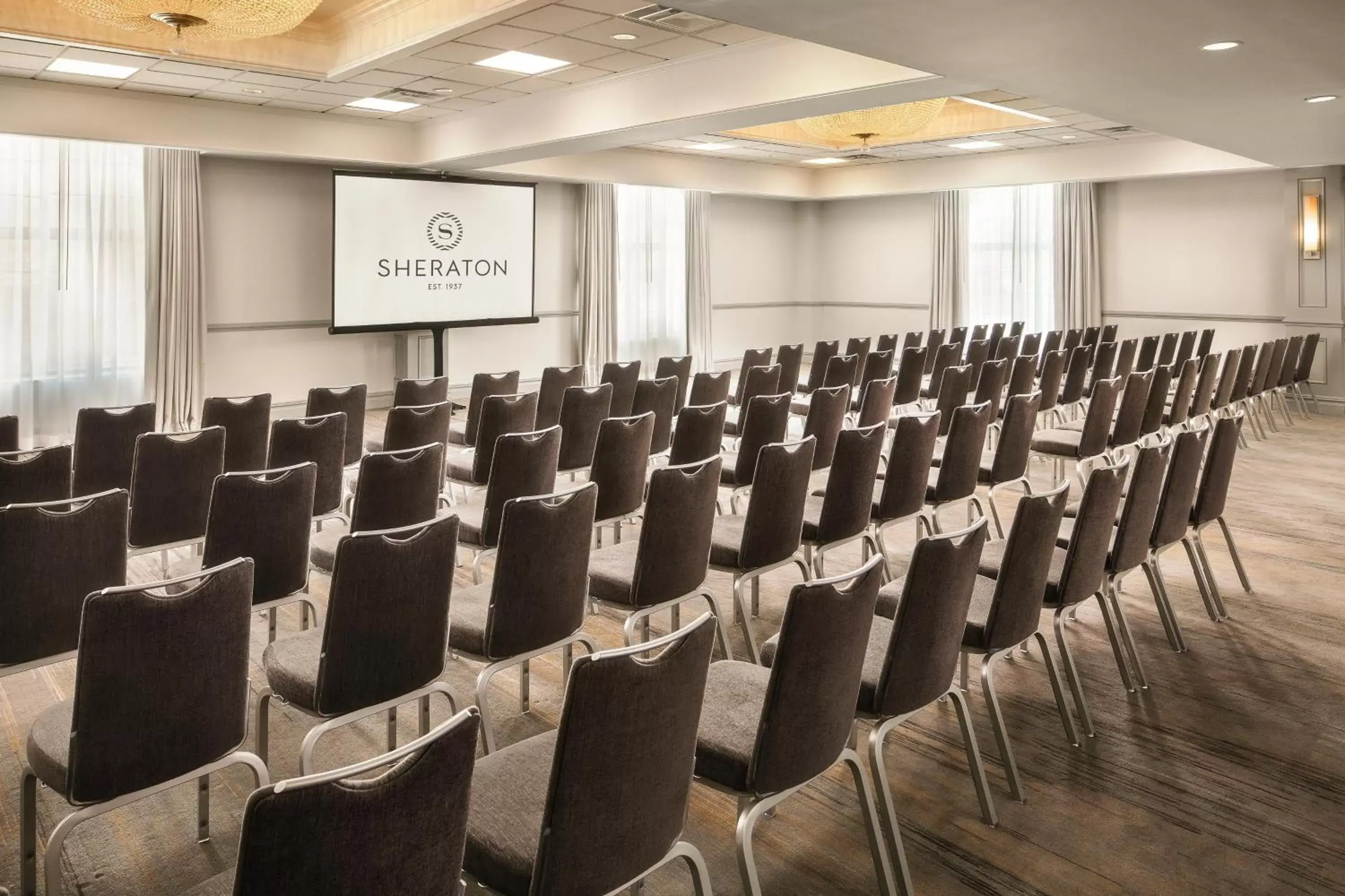 Meeting/conference room in Sheraton Parsippany Hotel