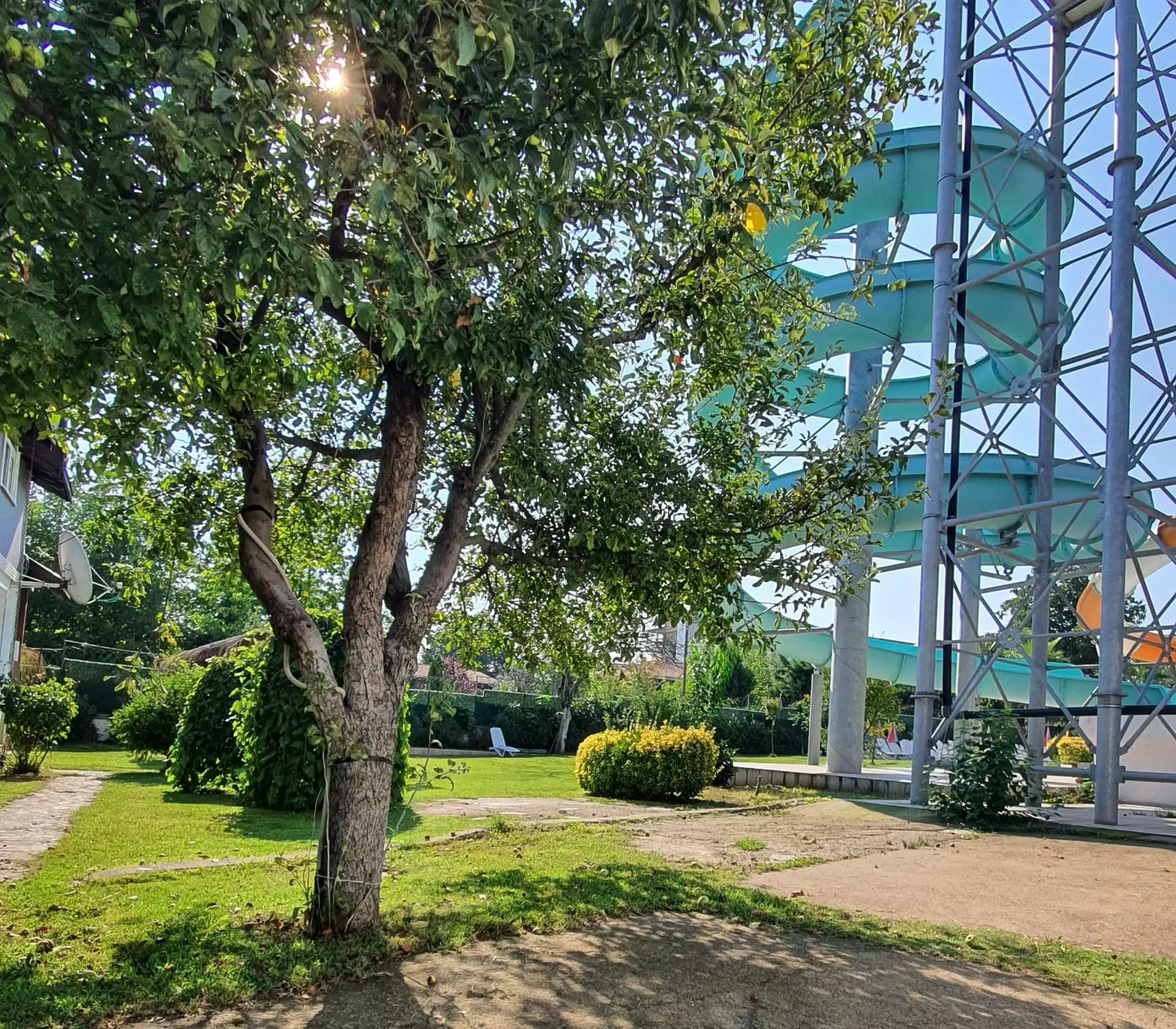 Spring, Garden in Sapanca Aqua Wellness SPA Hotel & Aqua Park