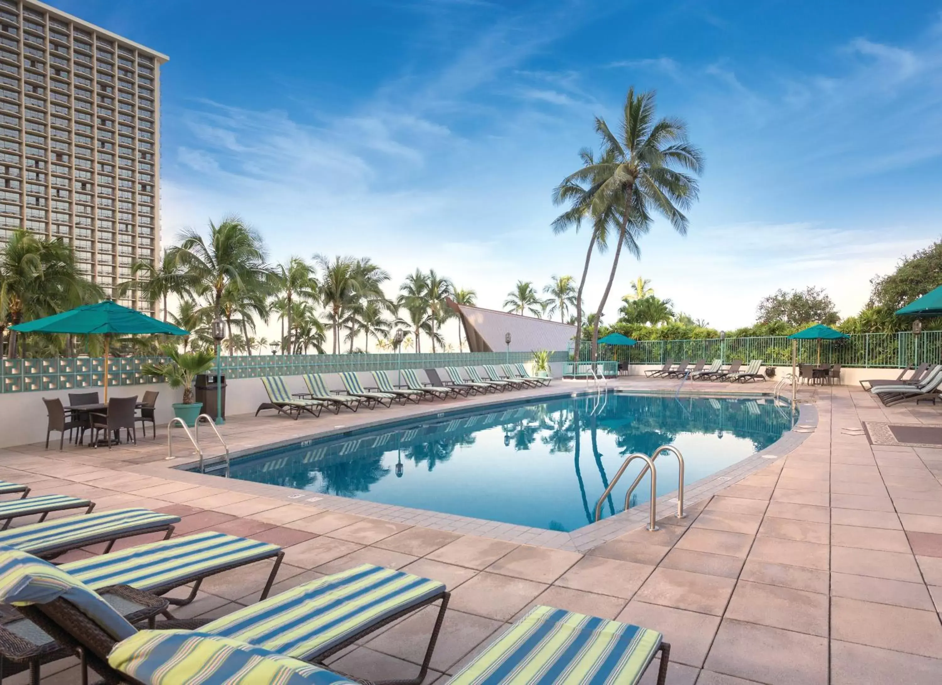 Swimming Pool in Waikiki Marina Resort at the Ilikai