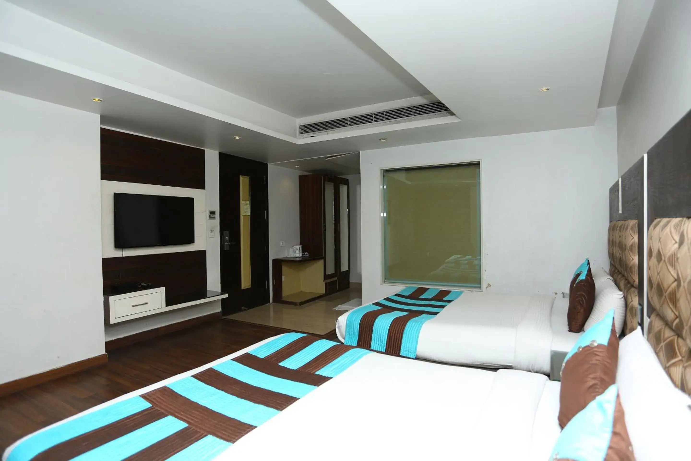 Bedroom in Hotel Uppal International - New Delhi Railway Station - Paharganj