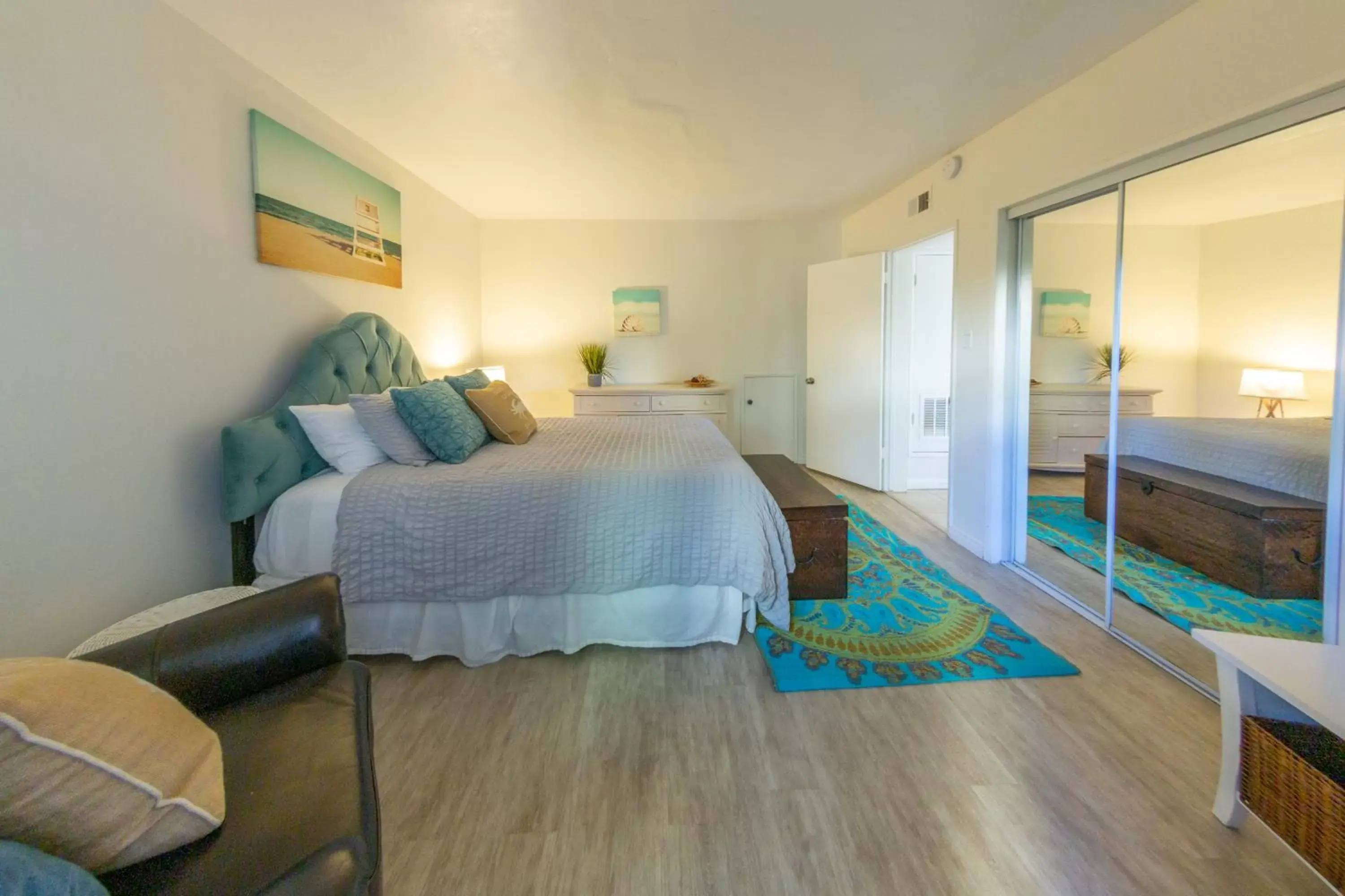 Patio, Bed in Beachwalk Villas