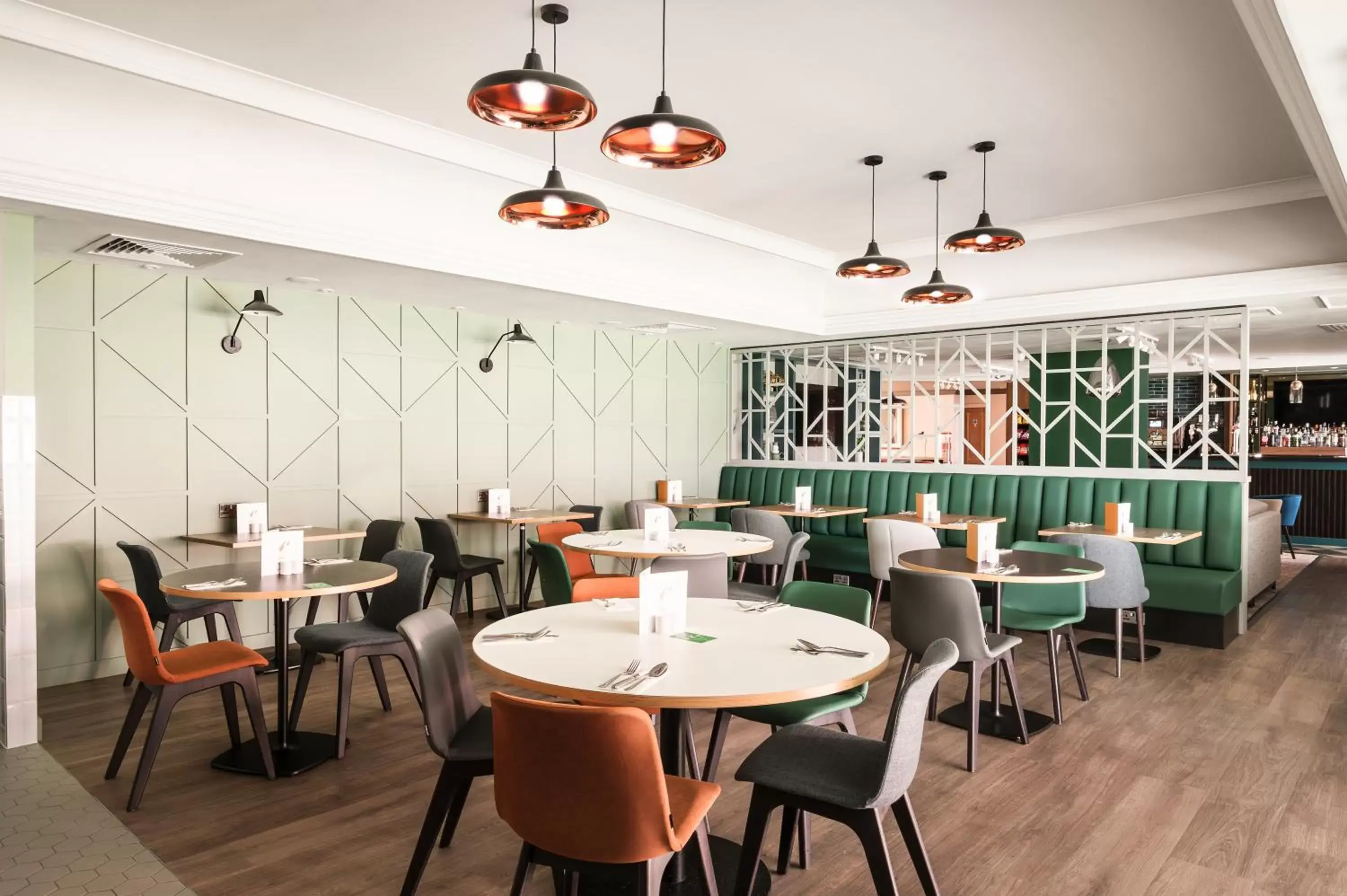 Restaurant/Places to Eat in Holiday Inn Reading West, an IHG Hotel
