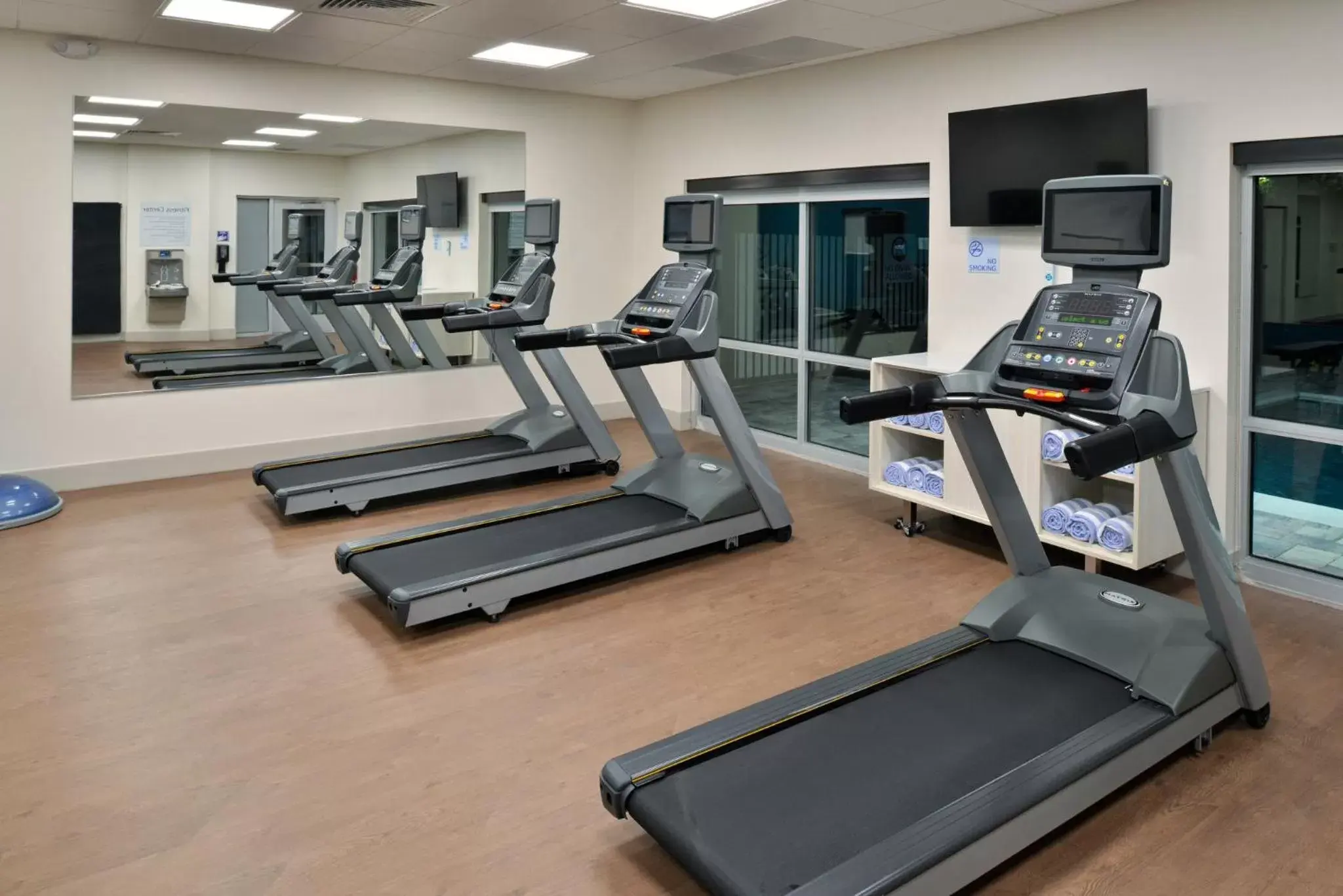 Fitness centre/facilities, Fitness Center/Facilities in Holiday Inn Express Orlando - South Park, an IHG Hotel
