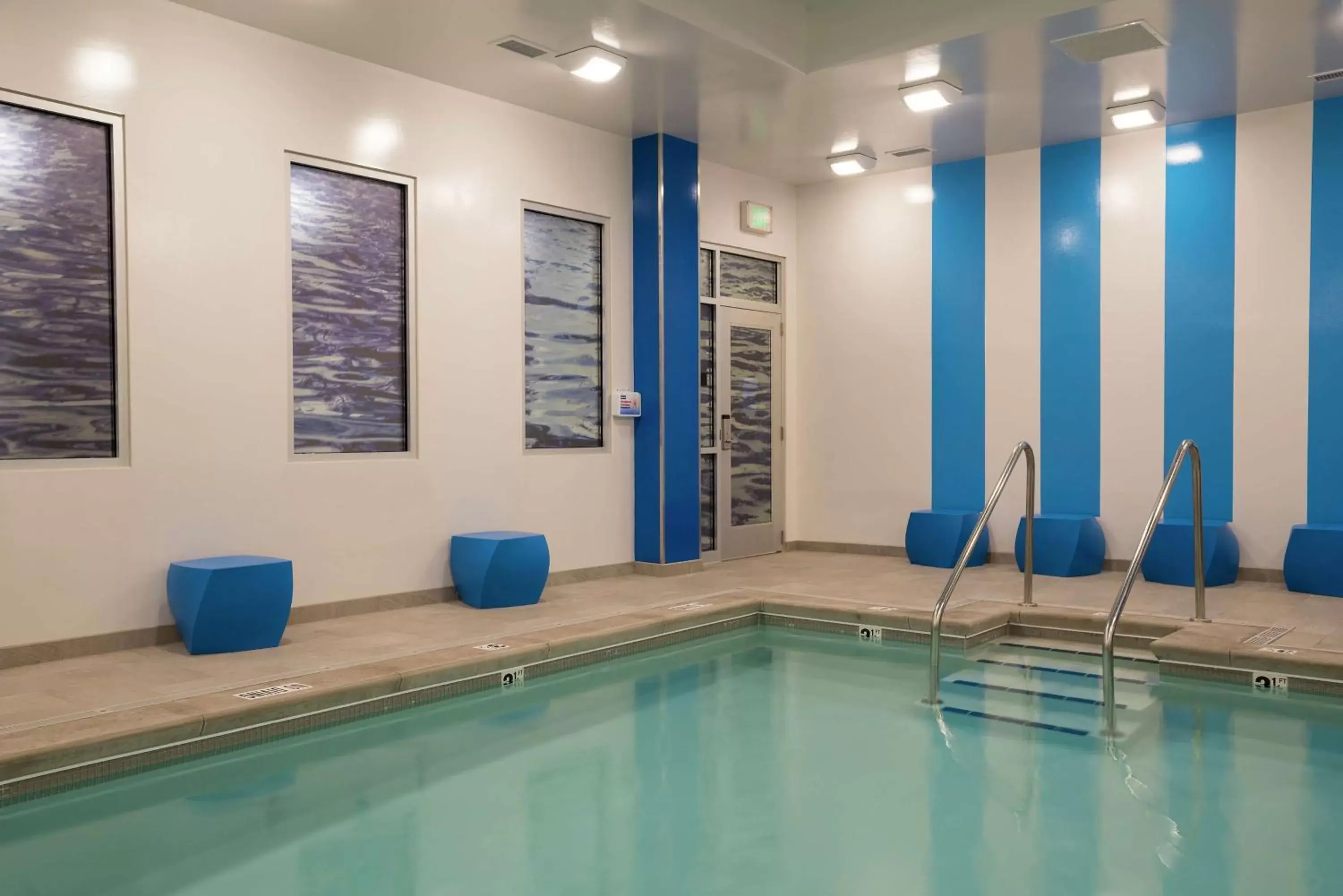 Swimming Pool in Homewood Suites by Hilton Grand Rapids Downtown