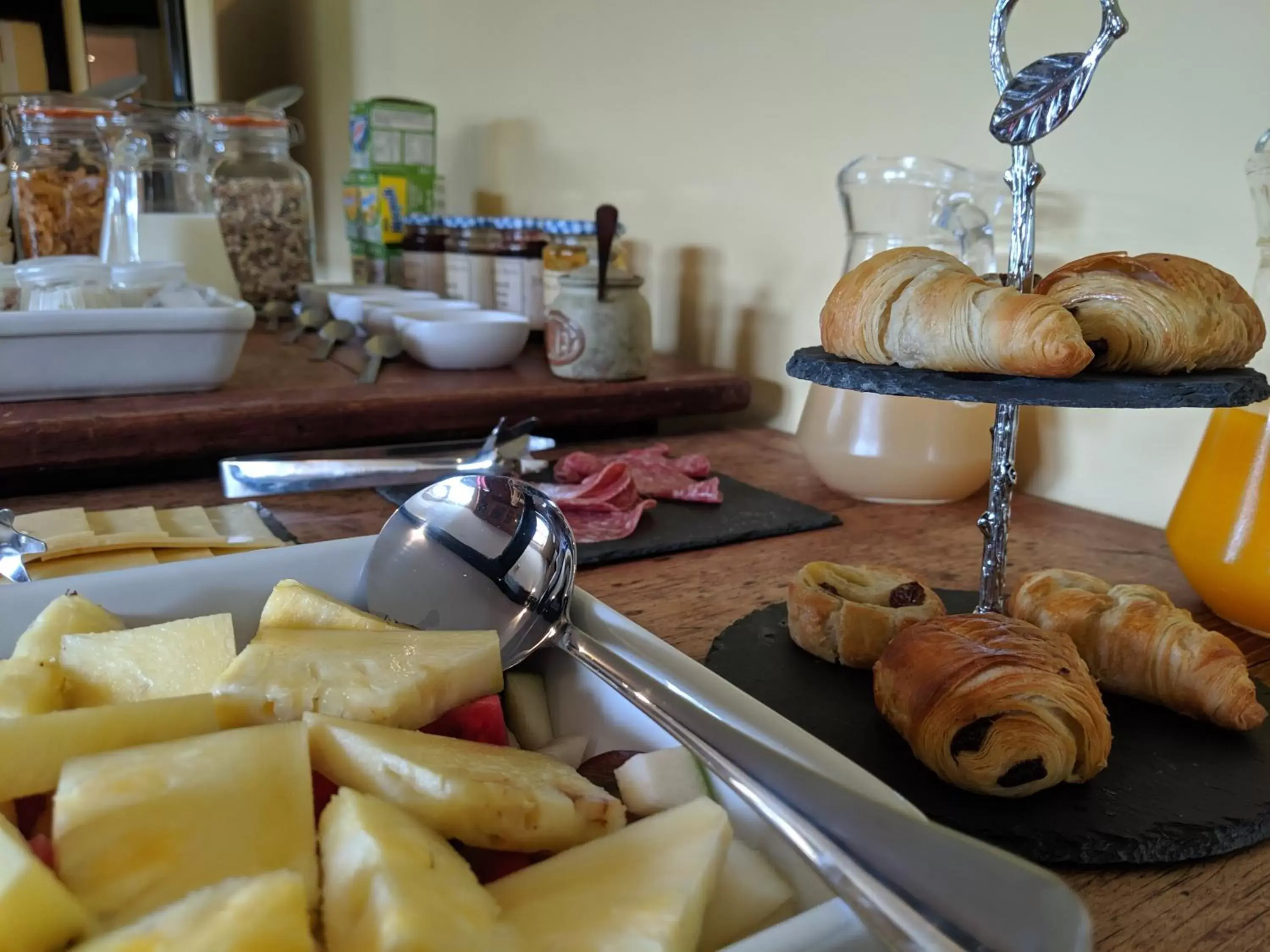 Continental breakfast, Food in Elderbrook House