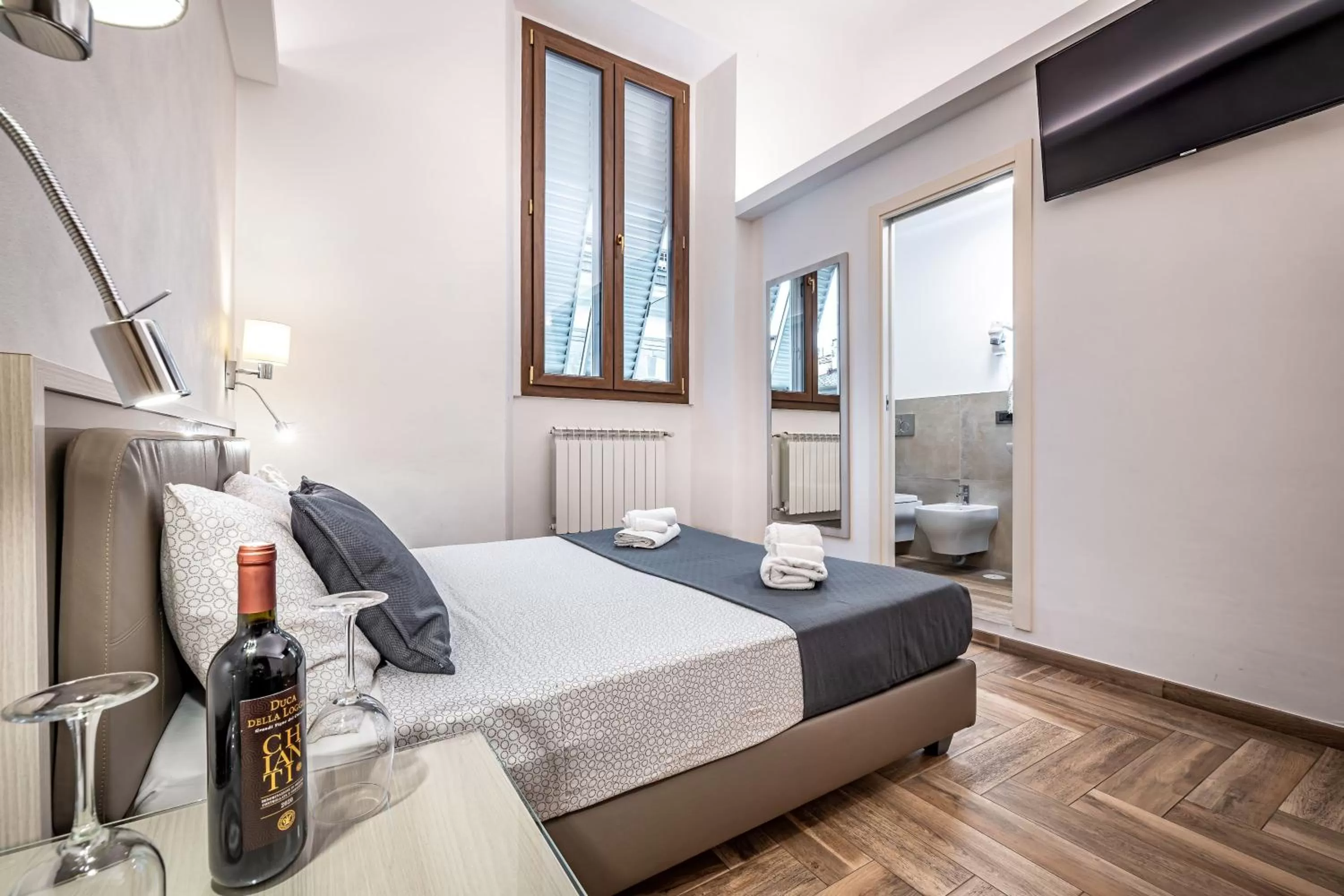 Bed in B&B Lorenzo de' Medici