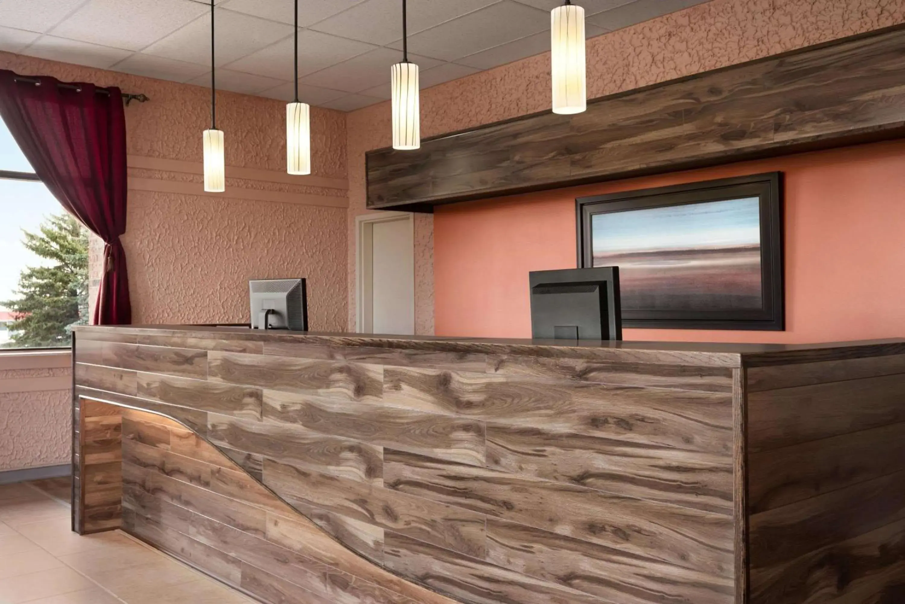 Lobby or reception in Travelodge by Wyndham Swift Current