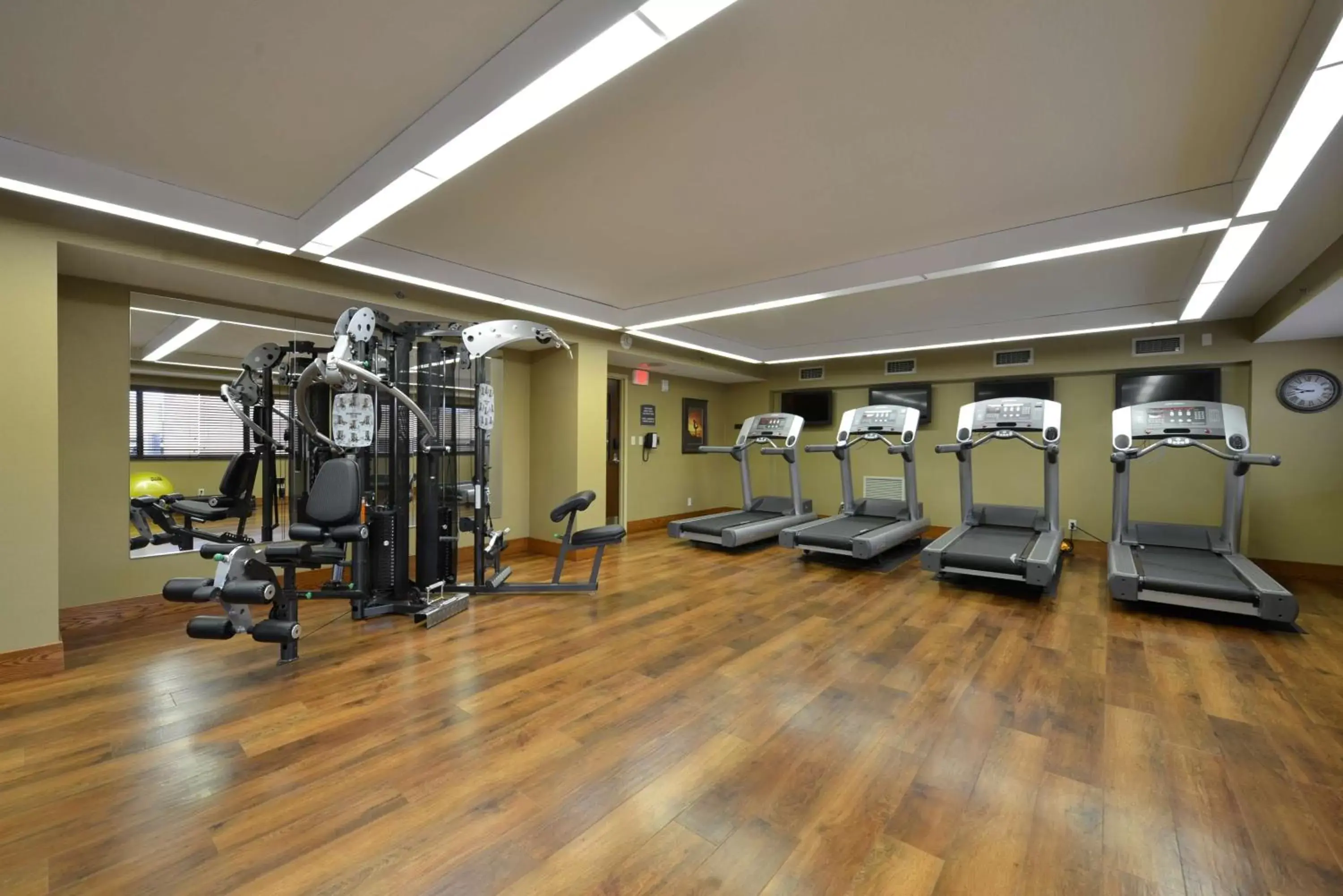 Fitness centre/facilities, Fitness Center/Facilities in Best Western Premier Waterfront Hotel & Convention Center