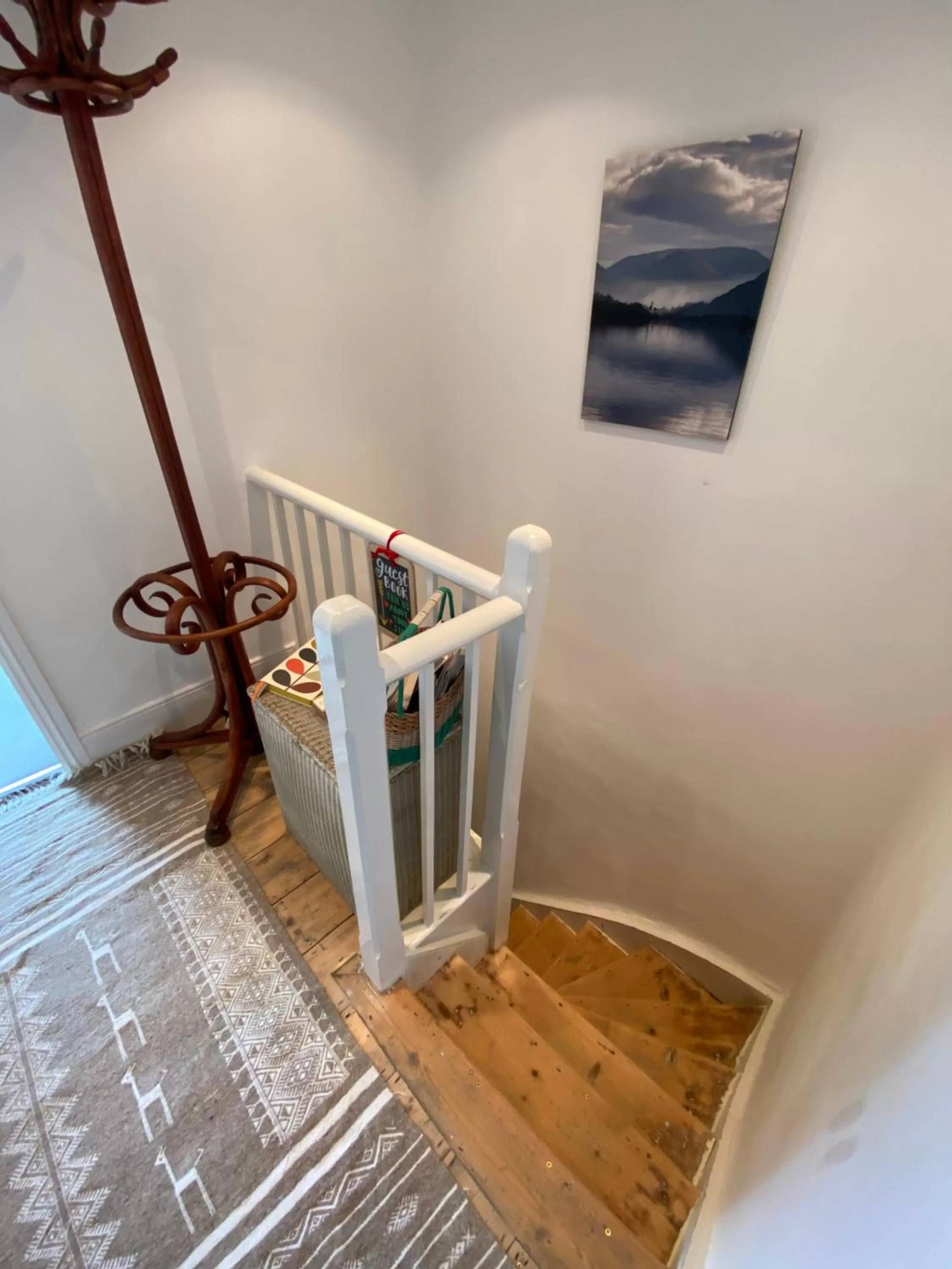 TV/Entertainment Center in North View B&B