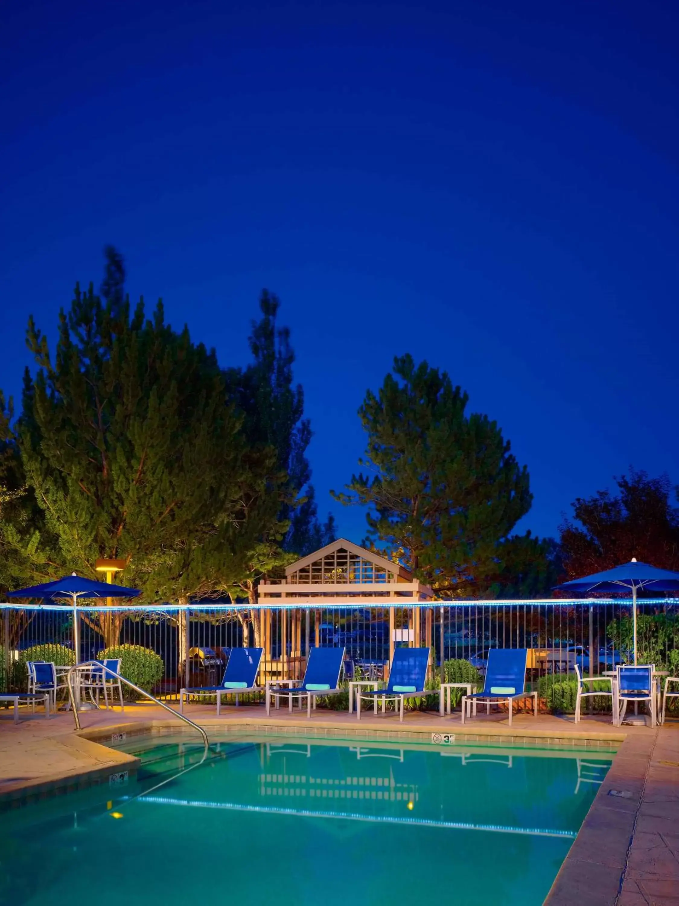 Pool view, Swimming Pool in Sonesta ES Suites Flagstaff