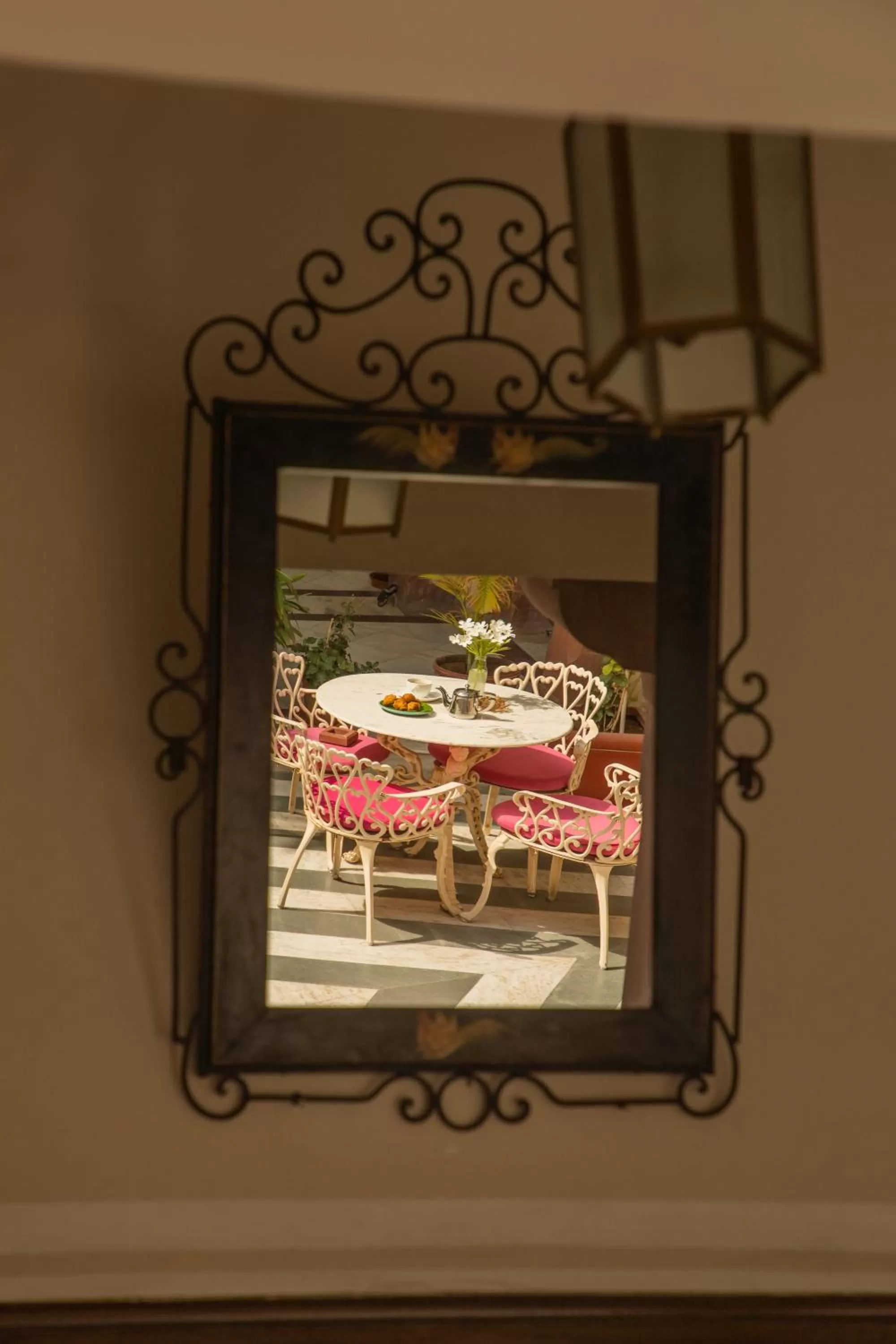 Inner courtyard view in Daspan House