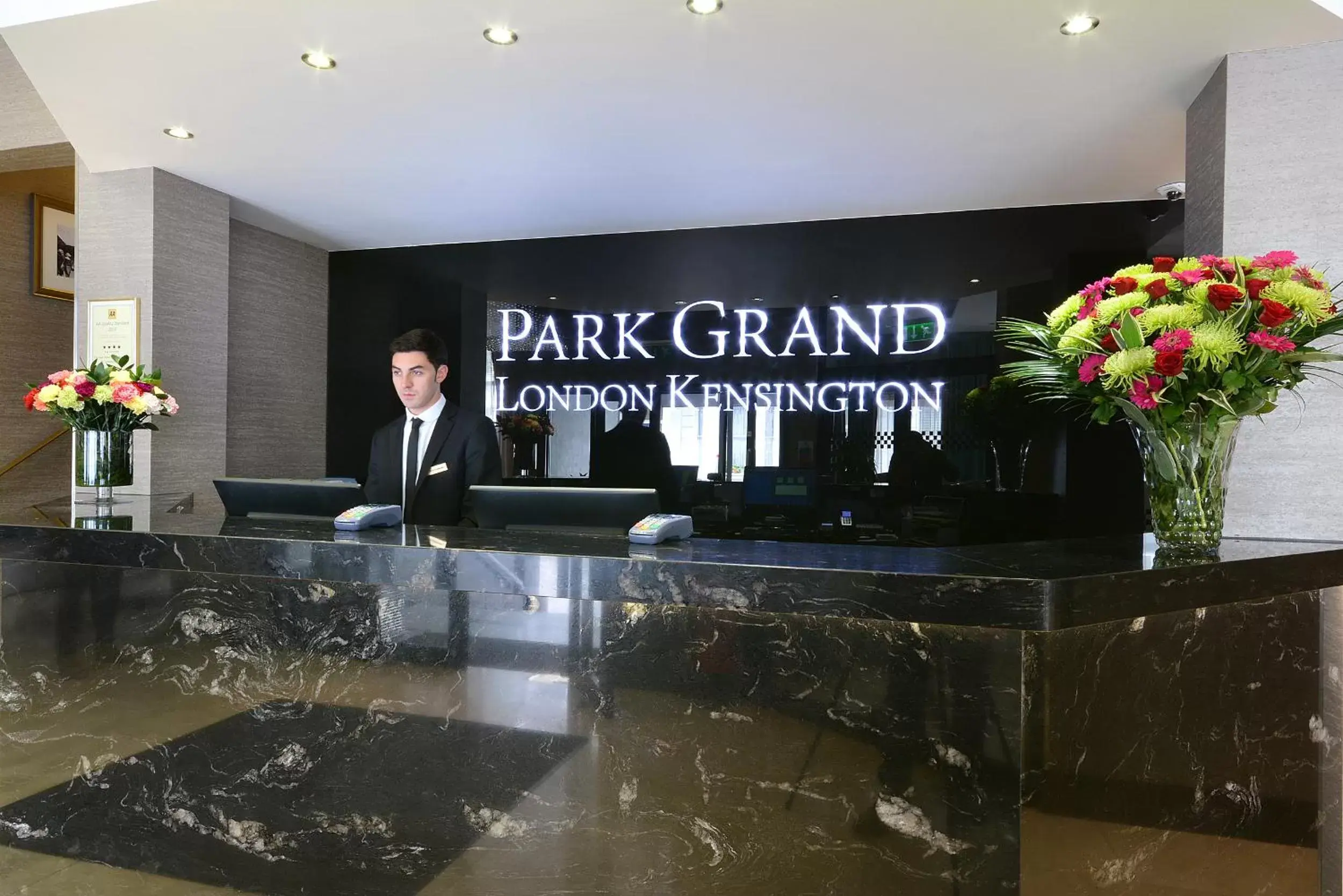 Lobby or reception, Lobby/Reception in Park Grand London Kensington