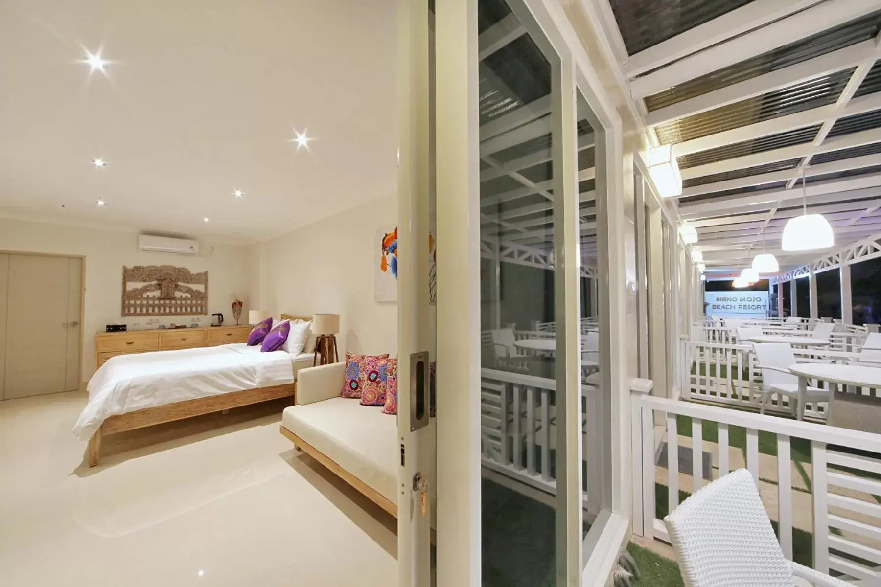 Balcony/Terrace, Bed in Gili Meno Mojo Beach Resort Balcony/Terrace, Bed in Gili Meno Mojo Beach Resort