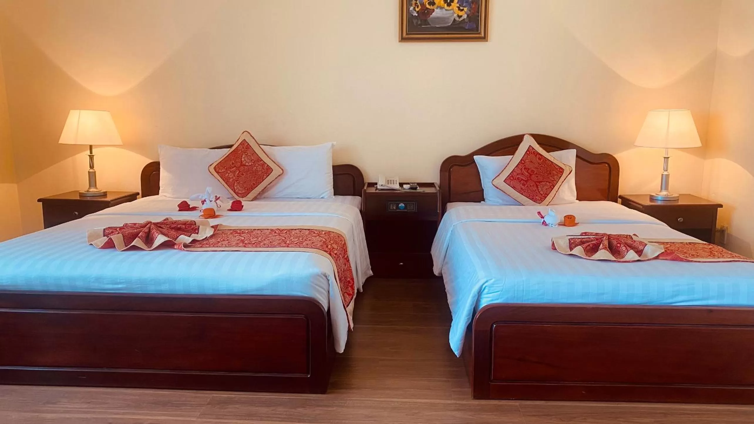 Bed in Seagull Hotel