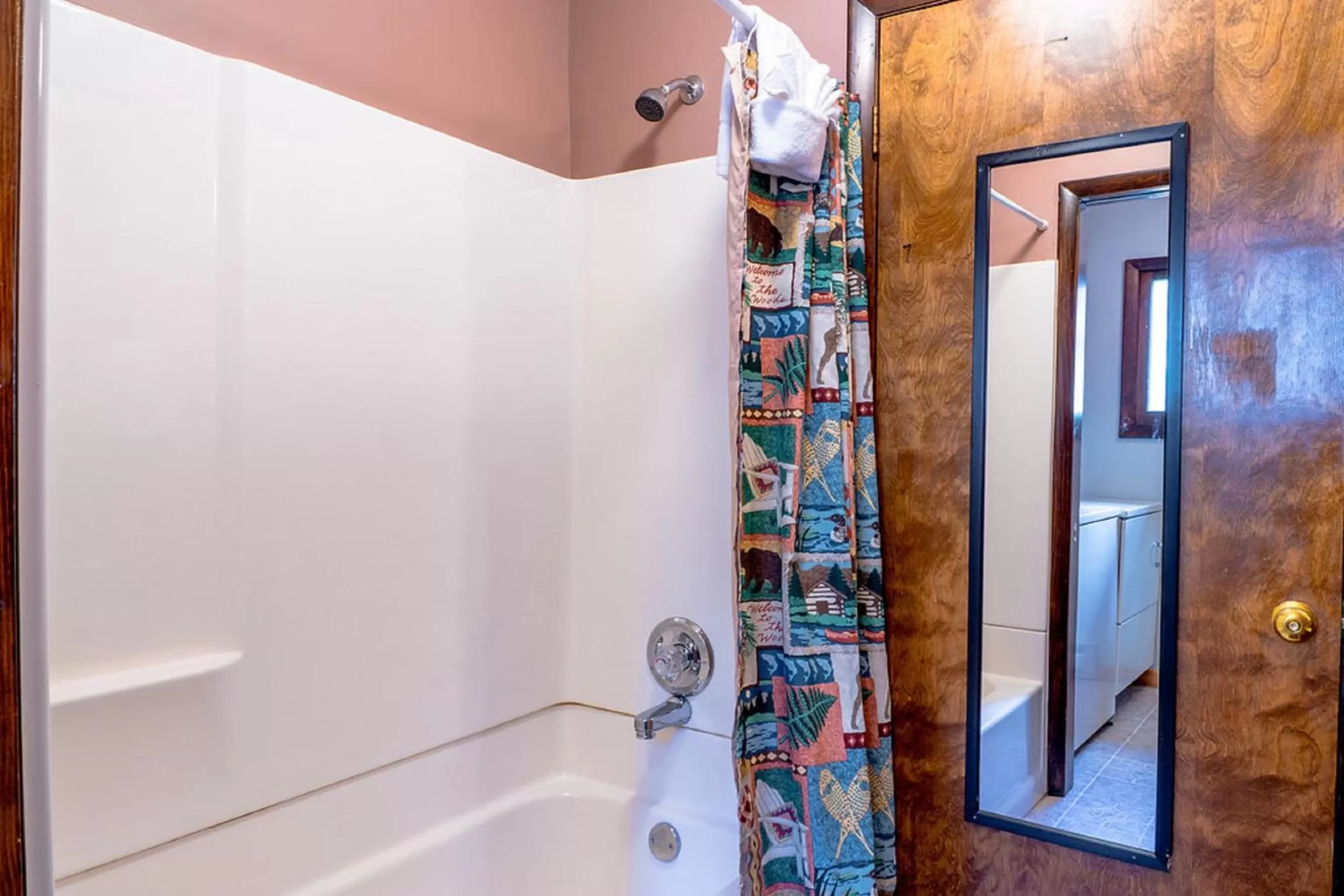 Shower in Murphy's Resort