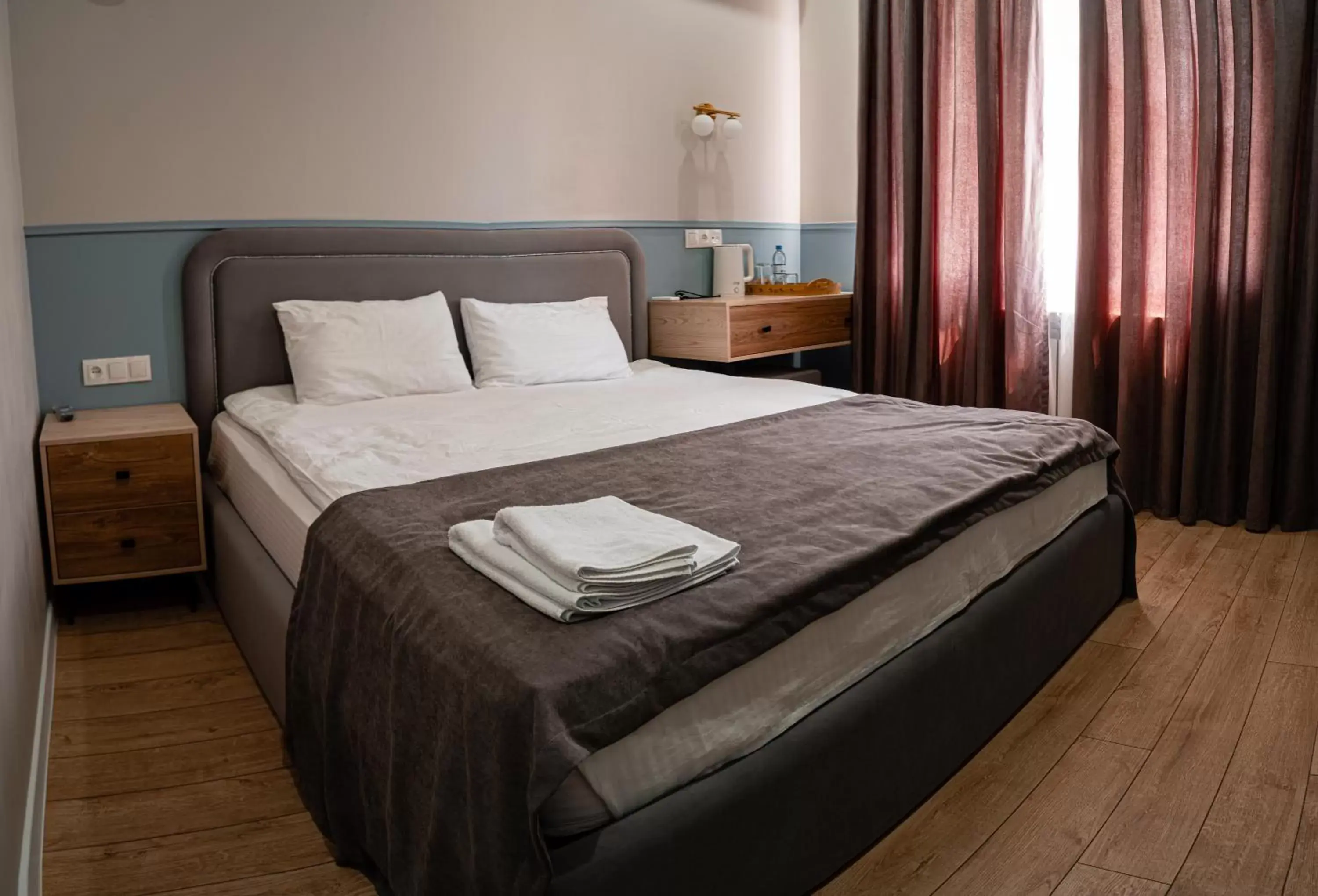 Standard King Room - single occupancy in B&B Hotel Shymkent Standard King Room - single occupancy in B&B Hotel Shymkent