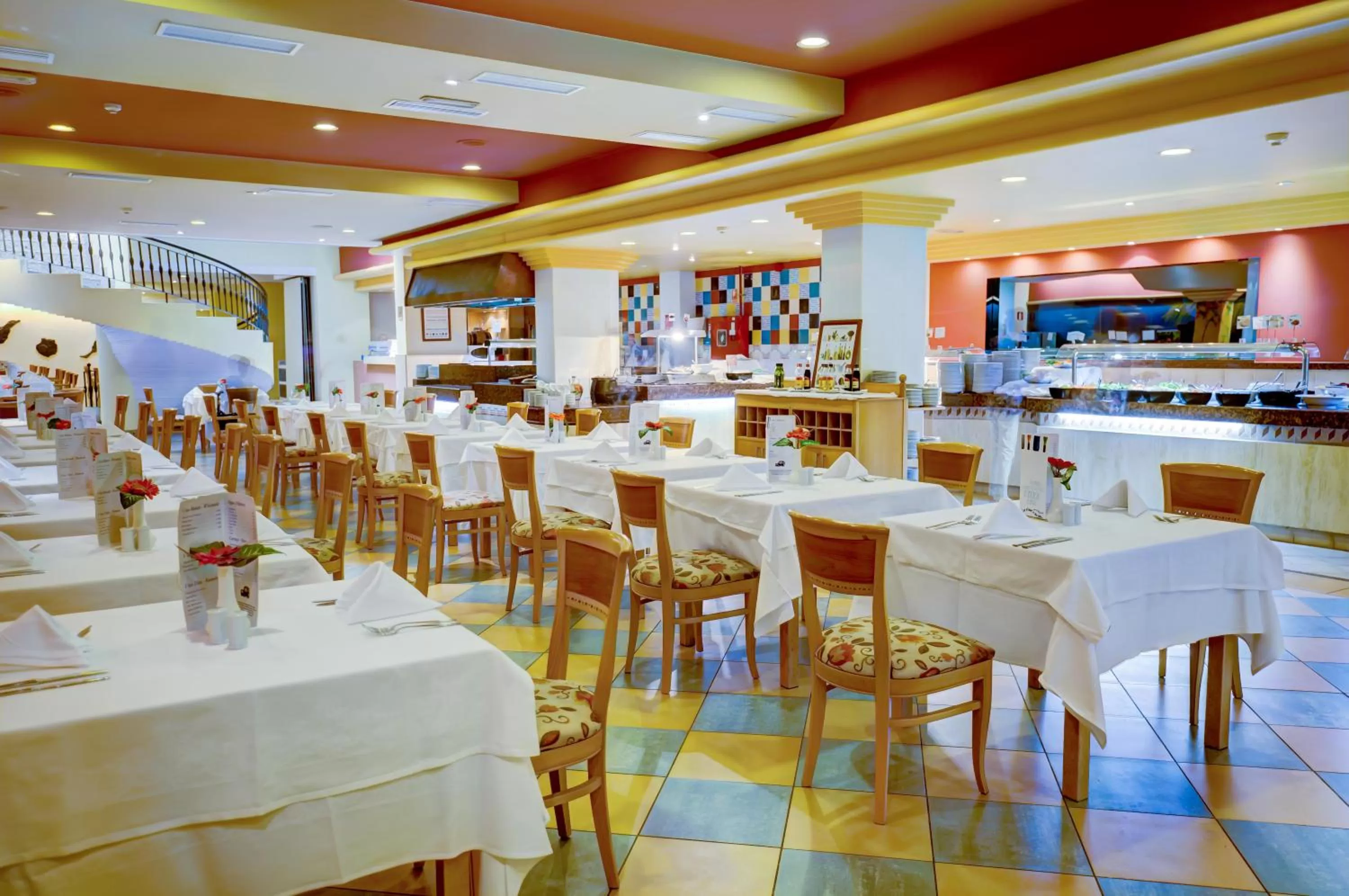 Restaurant/places to eat in SBH Crystal Beach Hotel & Suites - Adults Only