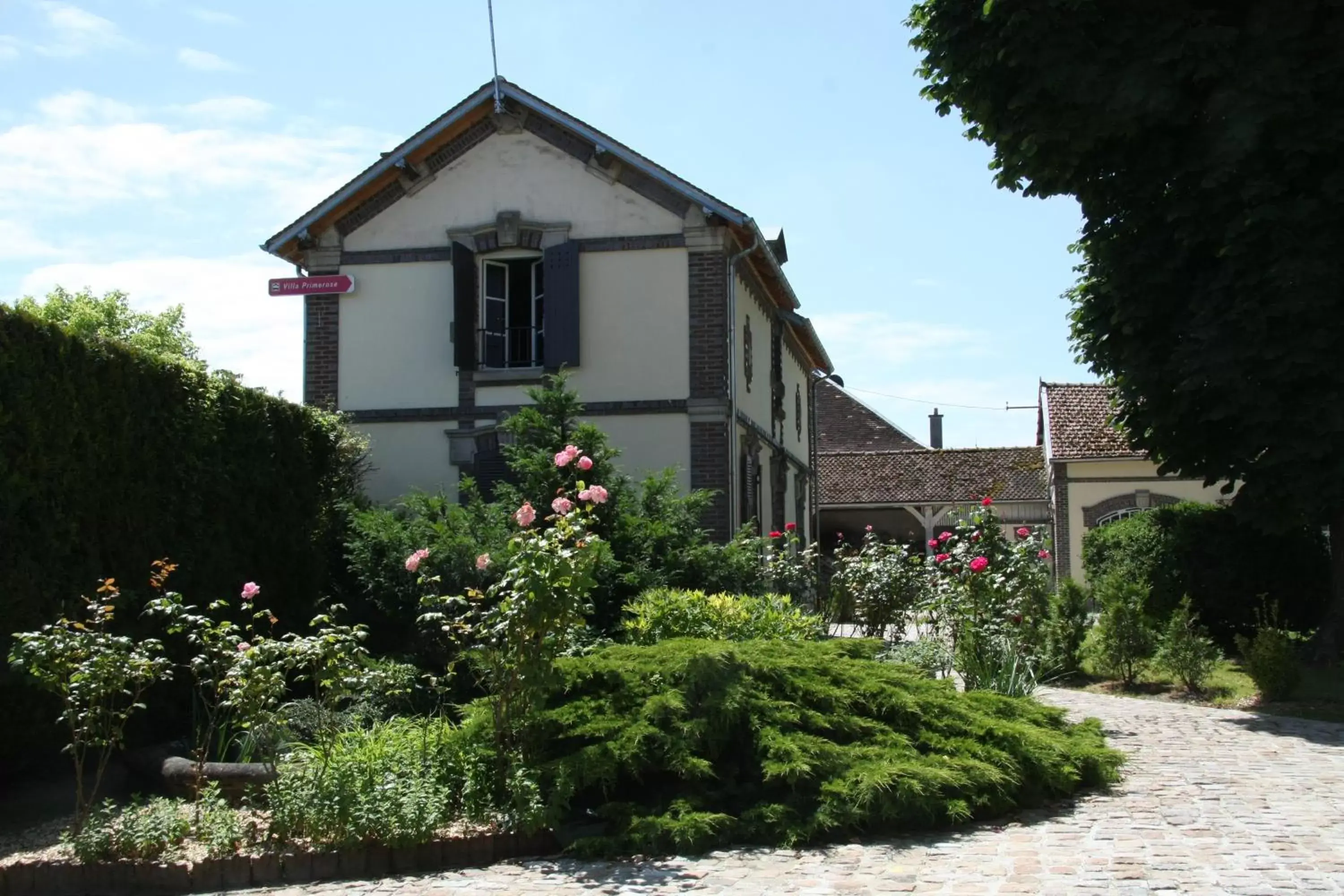 Patio, Garden in Villa Primerose